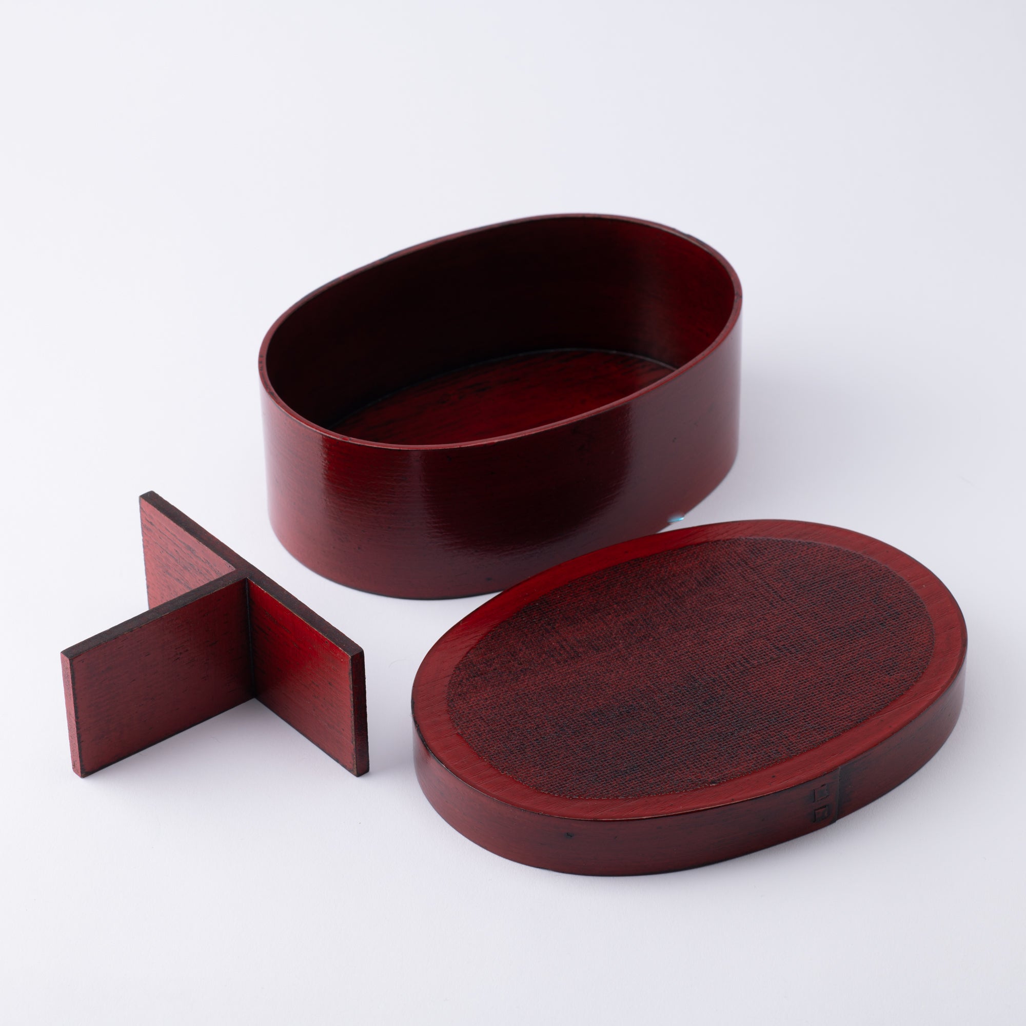 Nunome Yamanaka Lacquerware Oval Bento Box - MUSUBI KILN - Quality Japanese Tableware and Gift