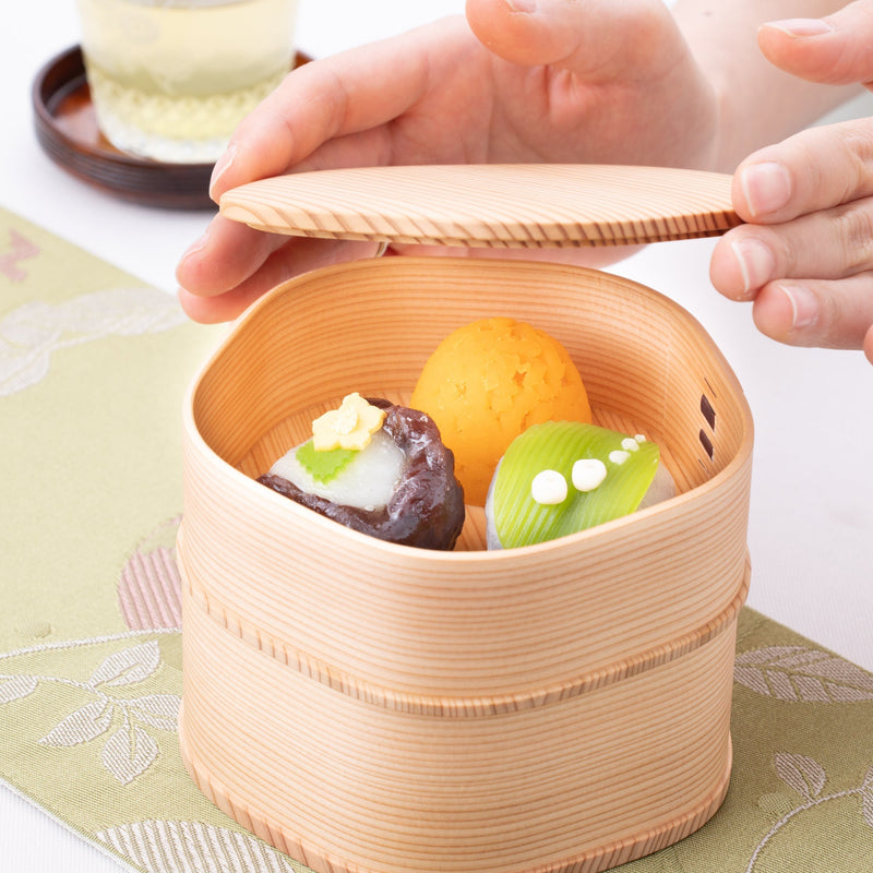 Odate Kougeisha Plum Blossom Magewappa Bento Box - MUSUBI KILN - Quality Japanese Tableware and Gift