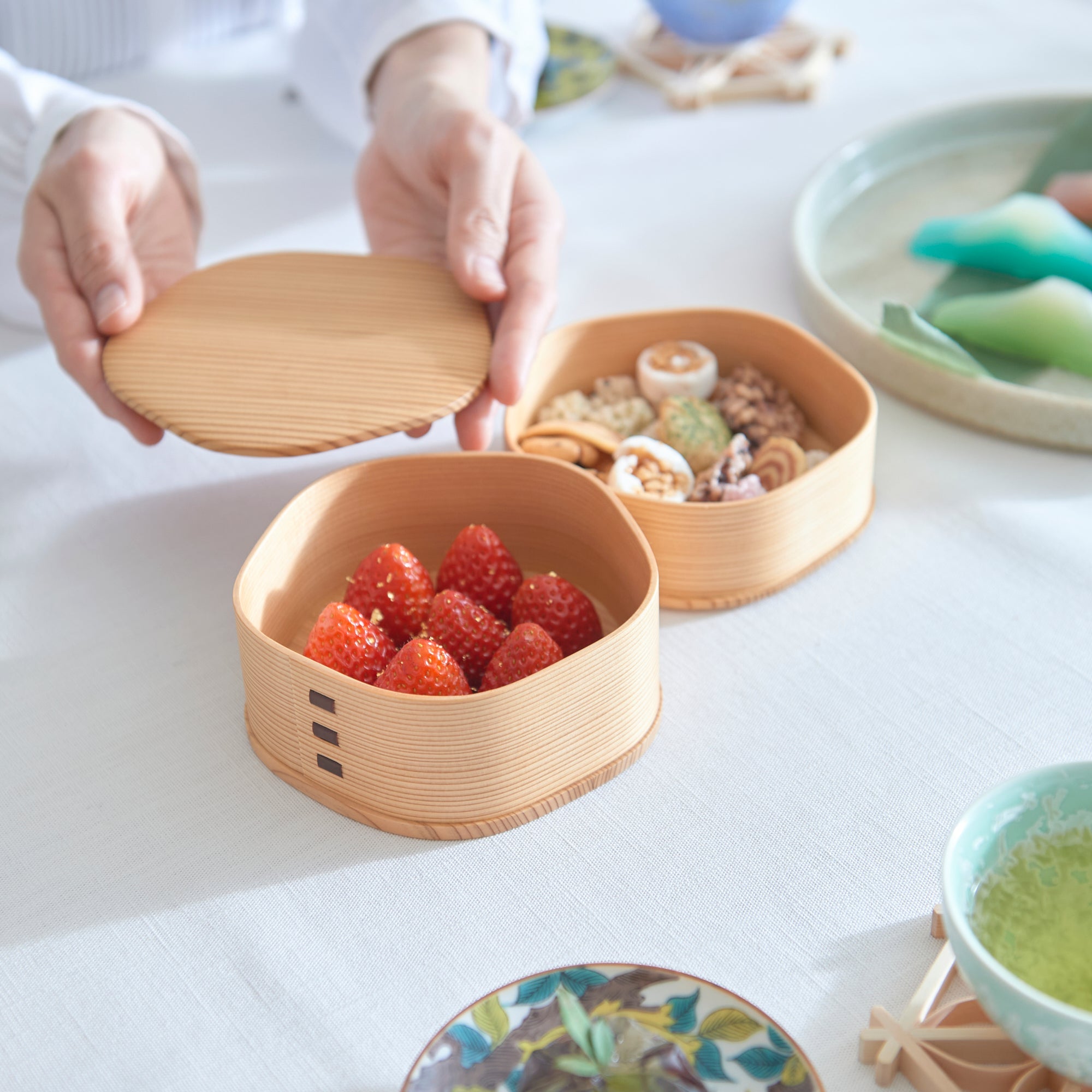 Odate Kougeisha Plum Blossom Magewappa Bento Box - MUSUBI KILN - Quality Japanese Tableware and Gift