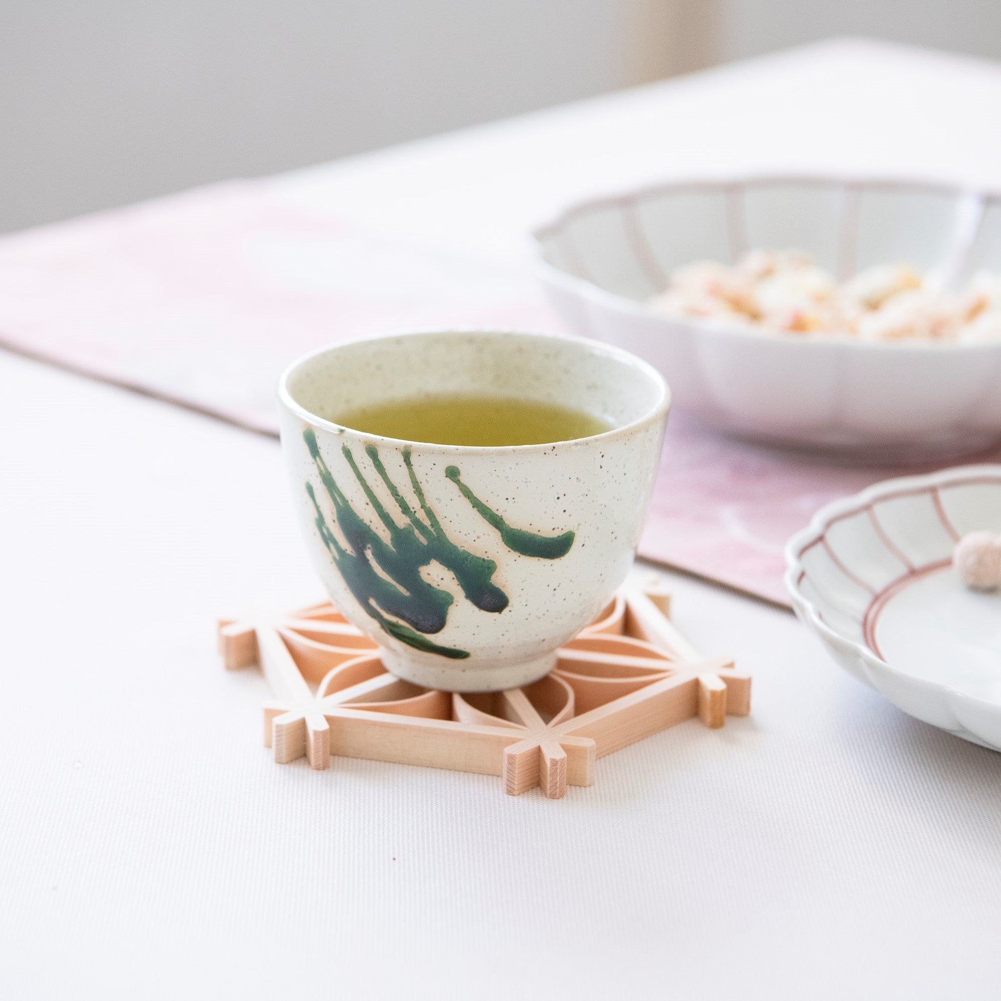 Oribe Green Mino Ware Japanese Teacup - MUSUBI KILN - Quality Japanese Tableware and Gift