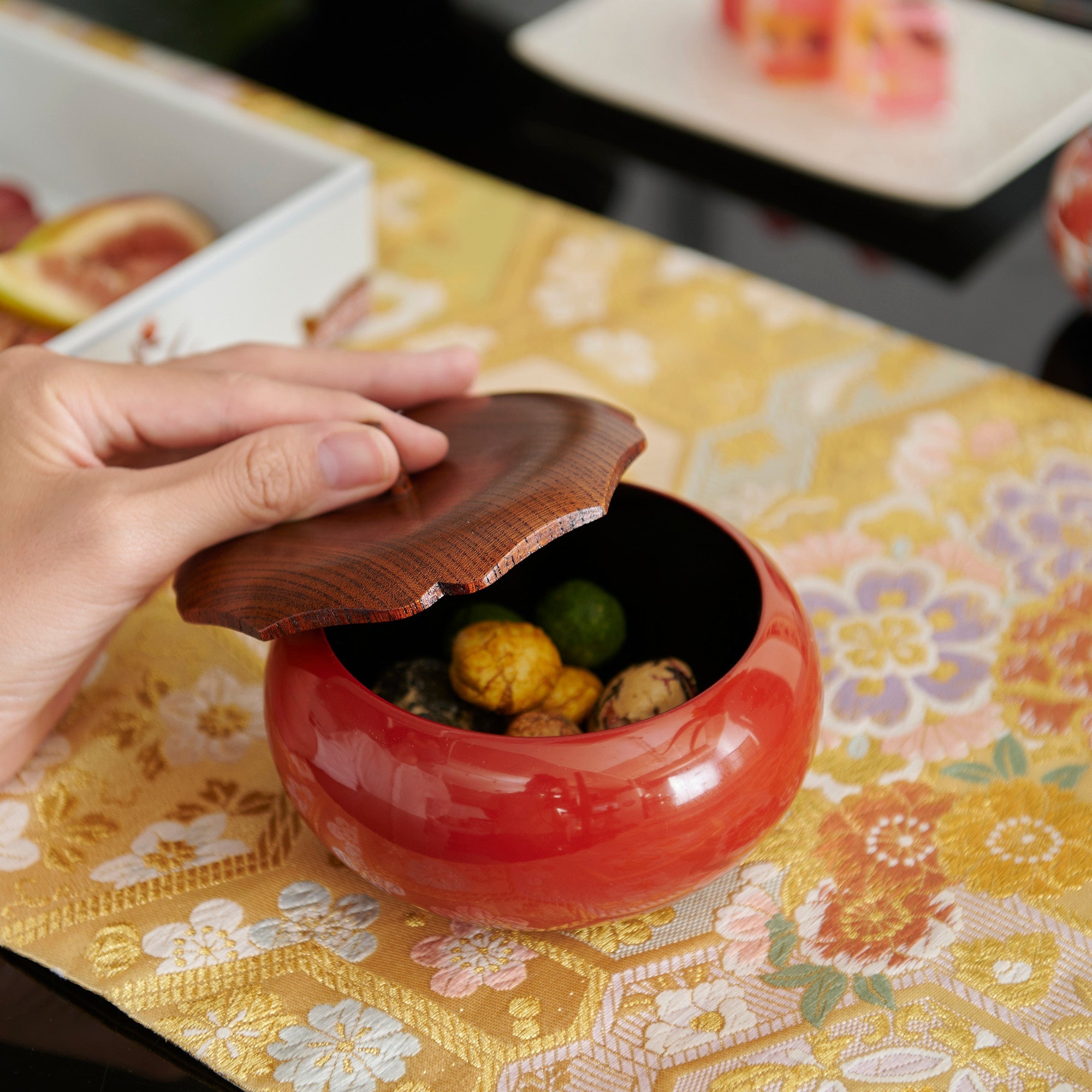 Persimmon Yamanaka Lacquerware Candy Box - MUSUBI KILN - Quality Japanese Tableware and Gift