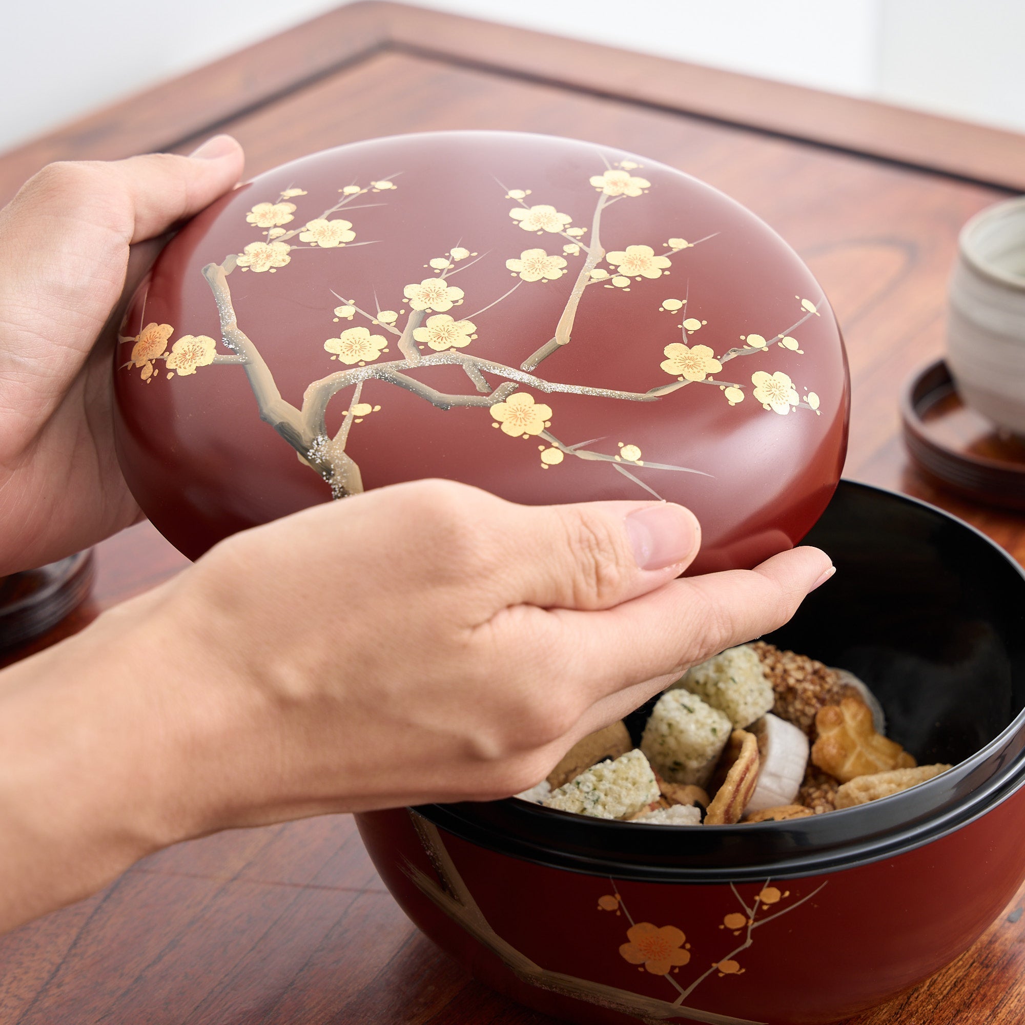 Plum Branch Maki - e Yamanaka Lacquerware Candy Box - MUSUBI KILN - Quality Japanese Tableware and Gift