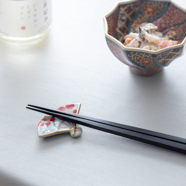 Red and White Plum Blossom Fan Kyo Ware Chopstick Rest Set - MUSUBI KILN - Quality Japanese Tableware and Gift