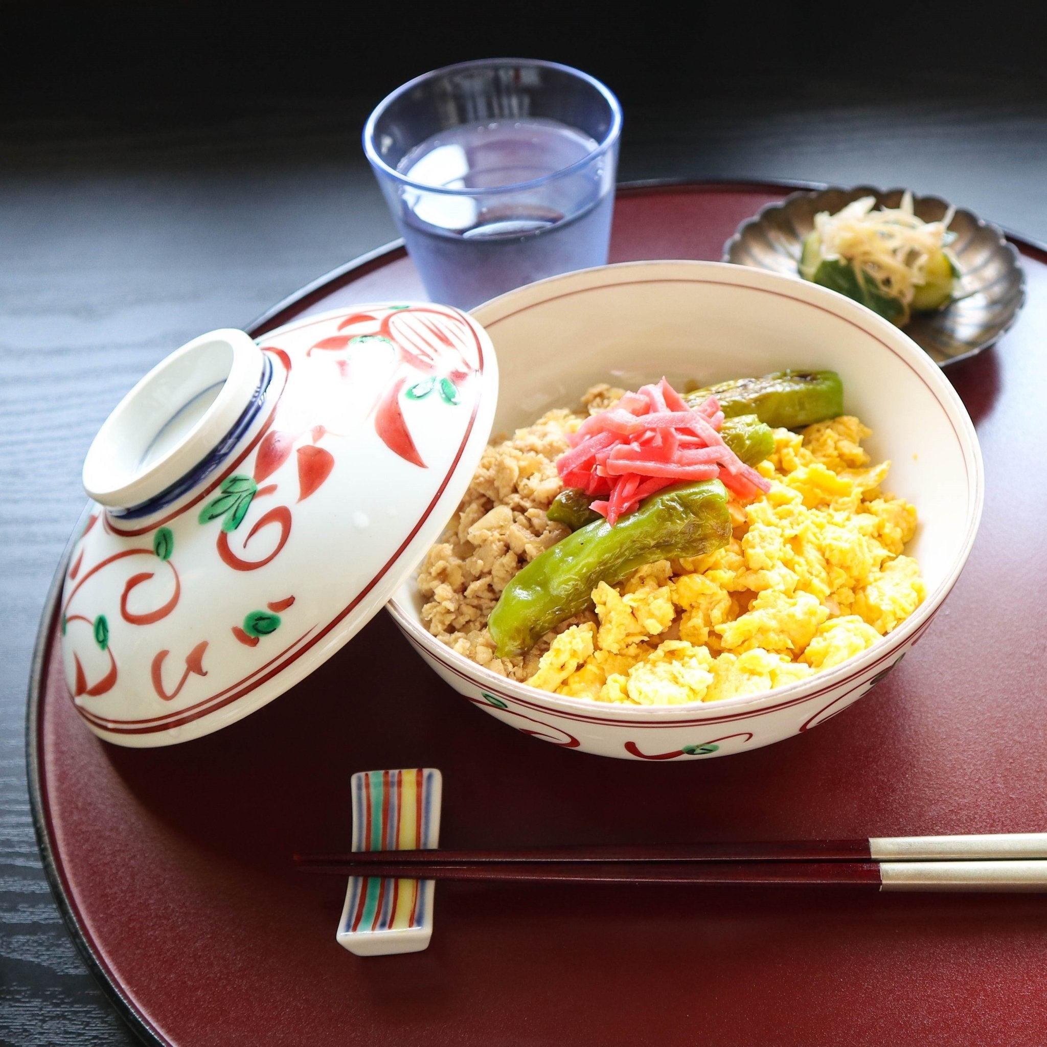 Red Banreki Mino Ware Bowl with Lid - MUSUBI KILN - Quality Japanese Tableware and Gift