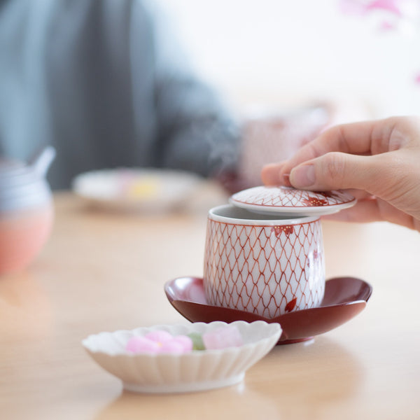 Red Mesh with Sakura Kutani Yunomi Japanese Teacup Pair - MUSUBI KILN - Quality Japanese Tableware and Gift