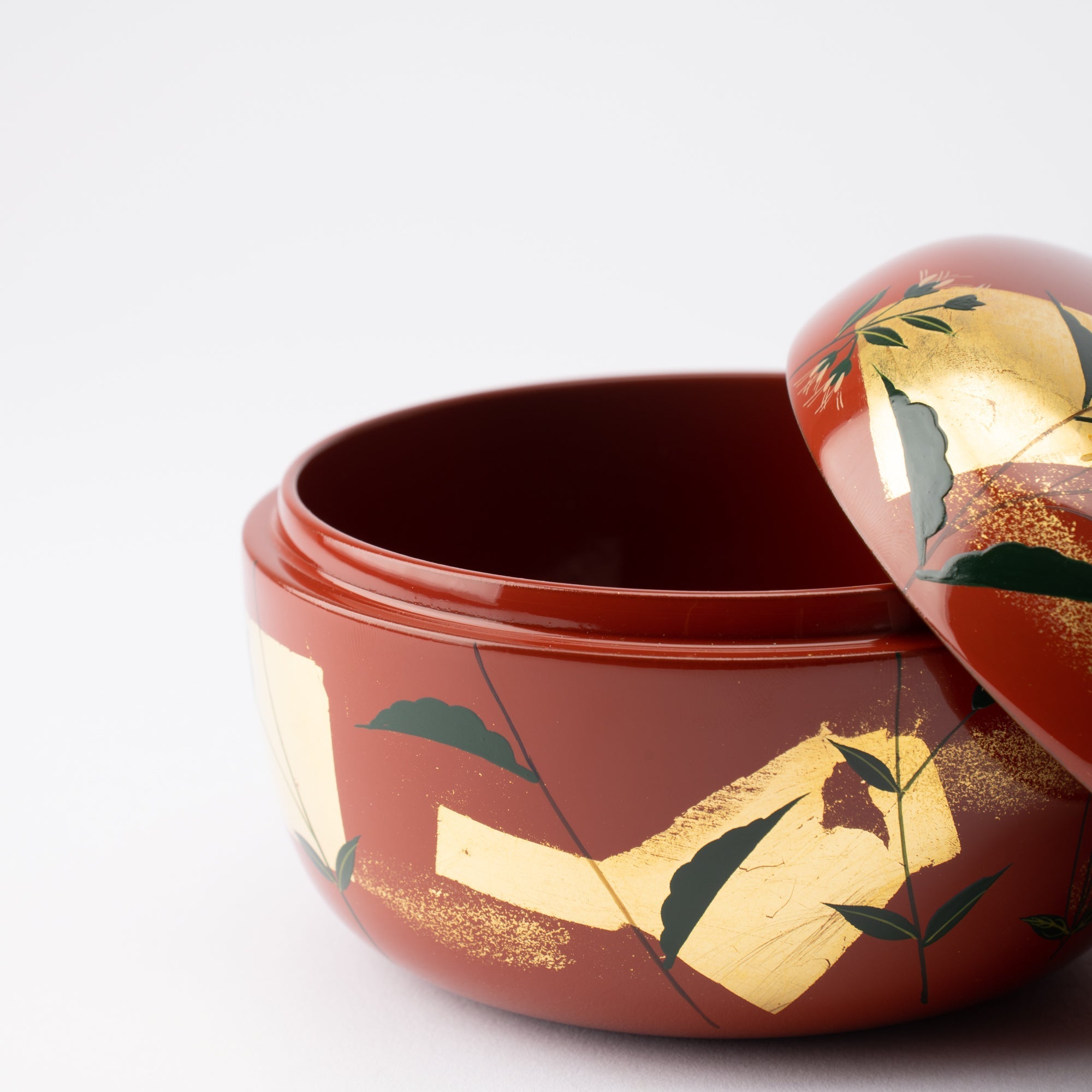 Red Spring Flowers Yamanaka Lacquerware Candy Box - MUSUBI KILN - Quality Japanese Tableware and Gift