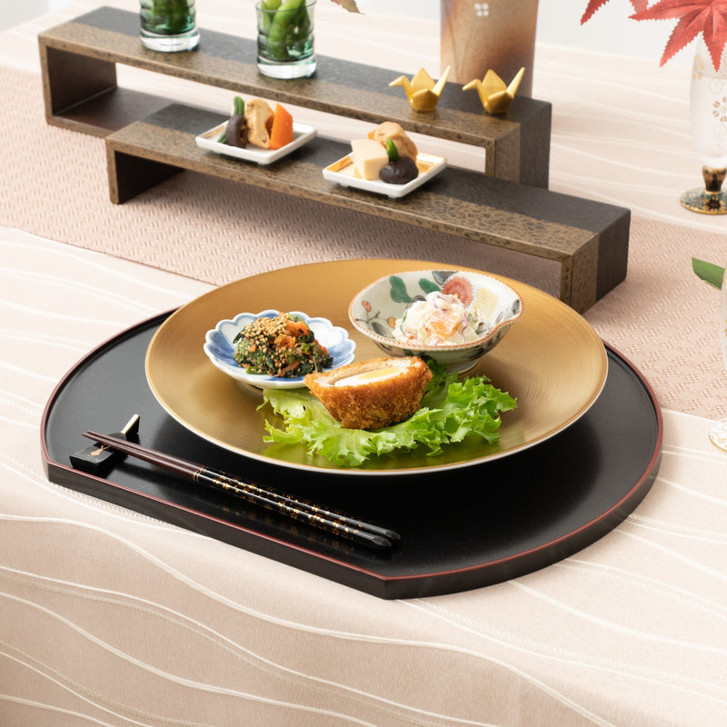 Reversible Half Moon Yamanaka Lacquerware Tray - MUSUBI KILN - Quality Japanese Tableware and Gift