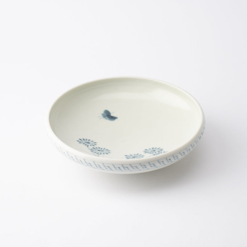 Ri Sanpei Chrysanthemum And Butterfly Arita Bowl - MUSUBI KILN - Quality Japanese Tableware and Gift