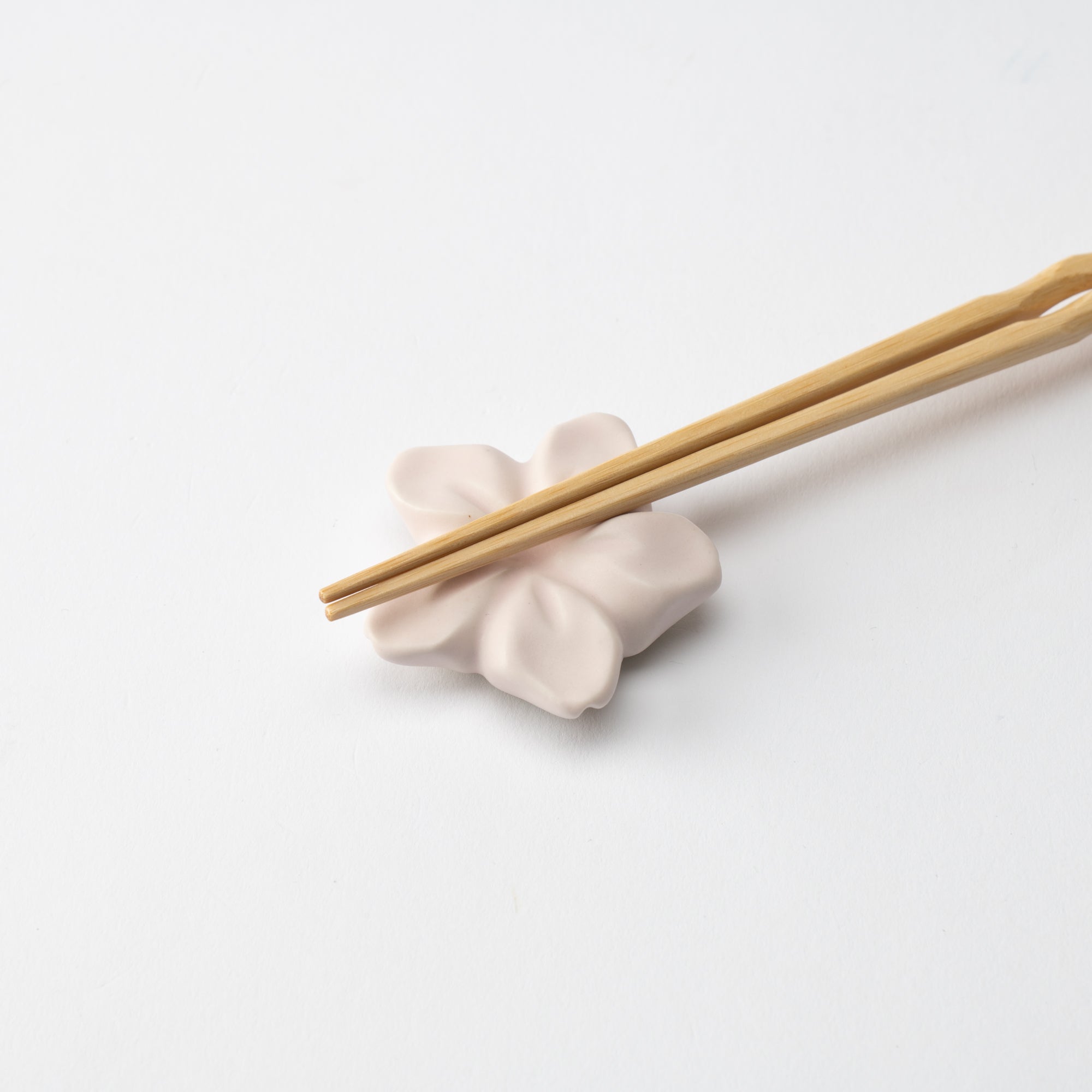 RINKA Usuki Chopstick Rest Set - MUSUBI KILN - Quality Japanese Tableware and Gift