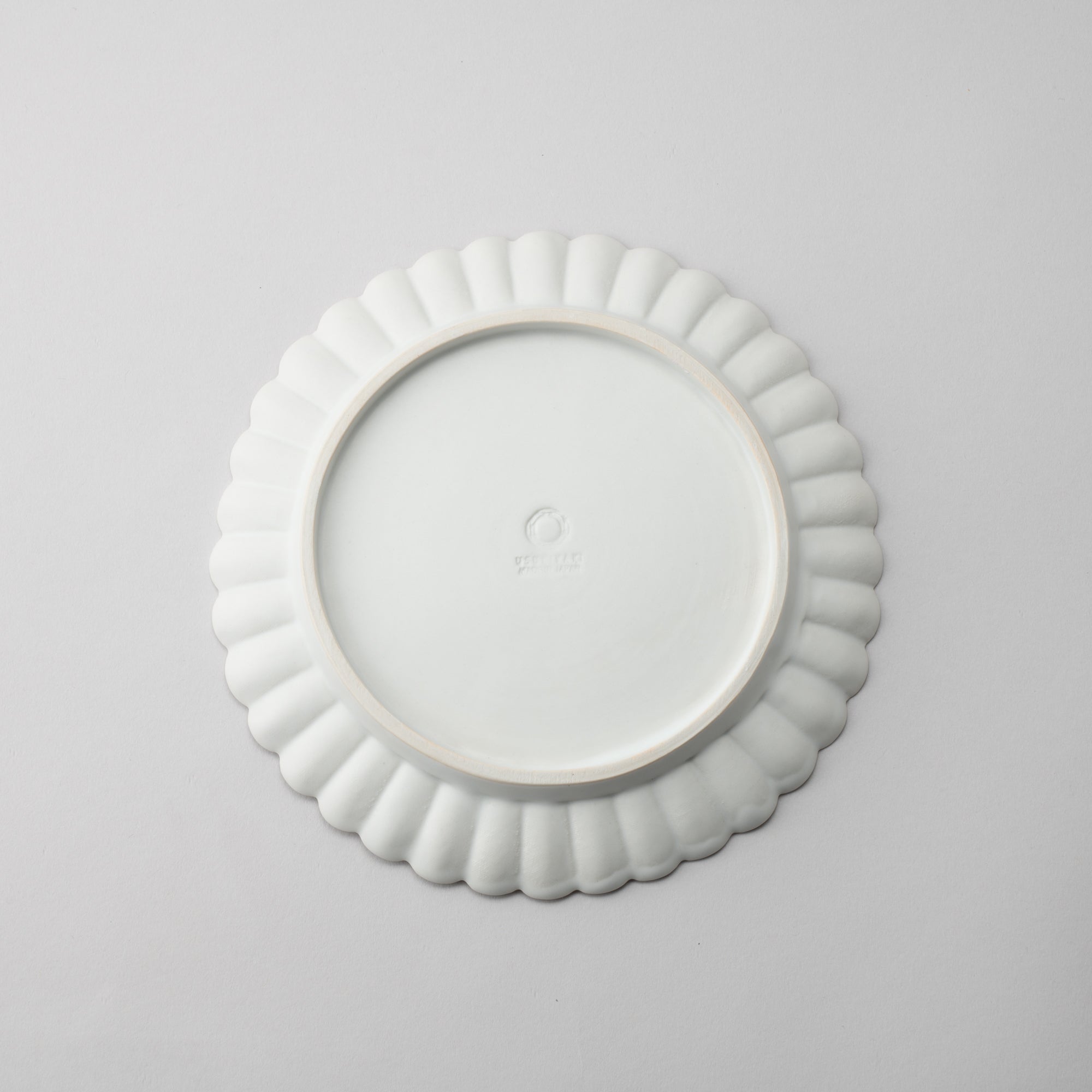 RINKA Usuki Round Plate - MUSUBI KILN - Quality Japanese Tableware and Gift