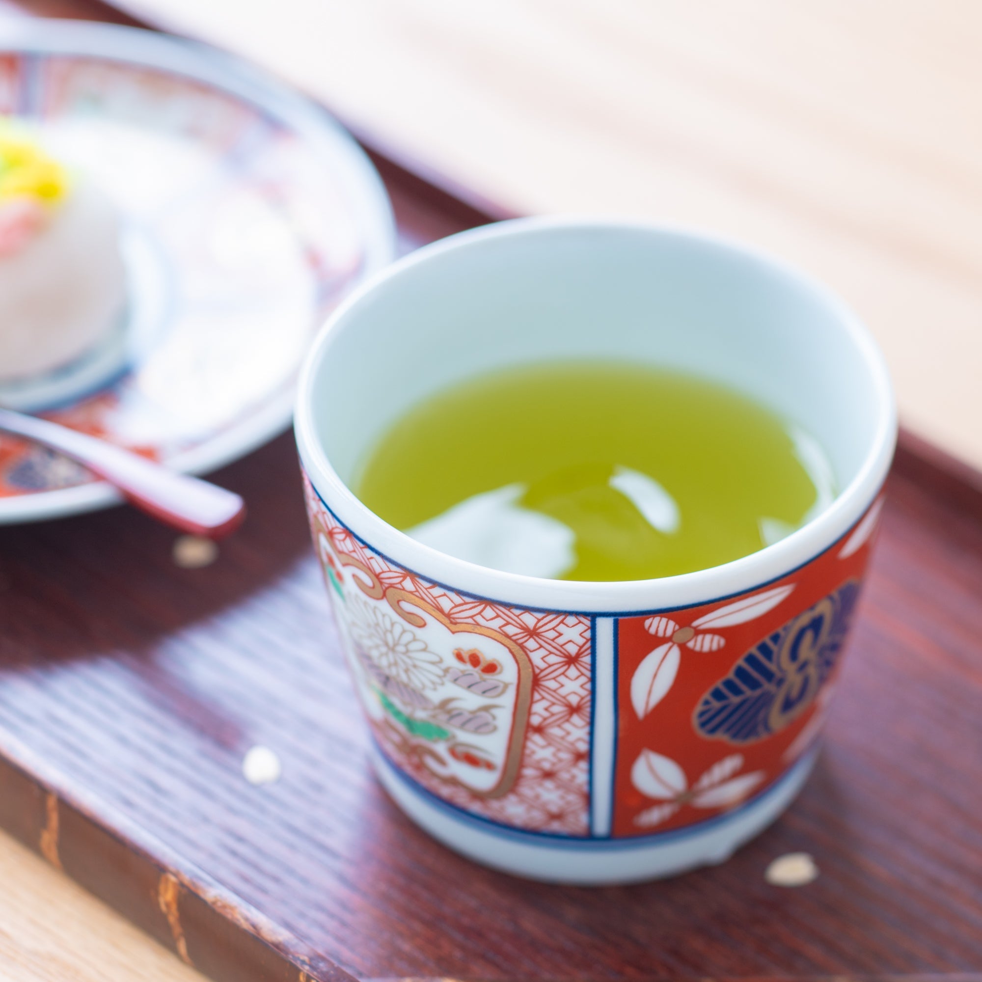 Rinkuro Kiln Old Imari Chrysanthemum Hasami Soba Choko Cup and Saucer - MUSUBI KILN - Quality Japanese Tableware and Gift