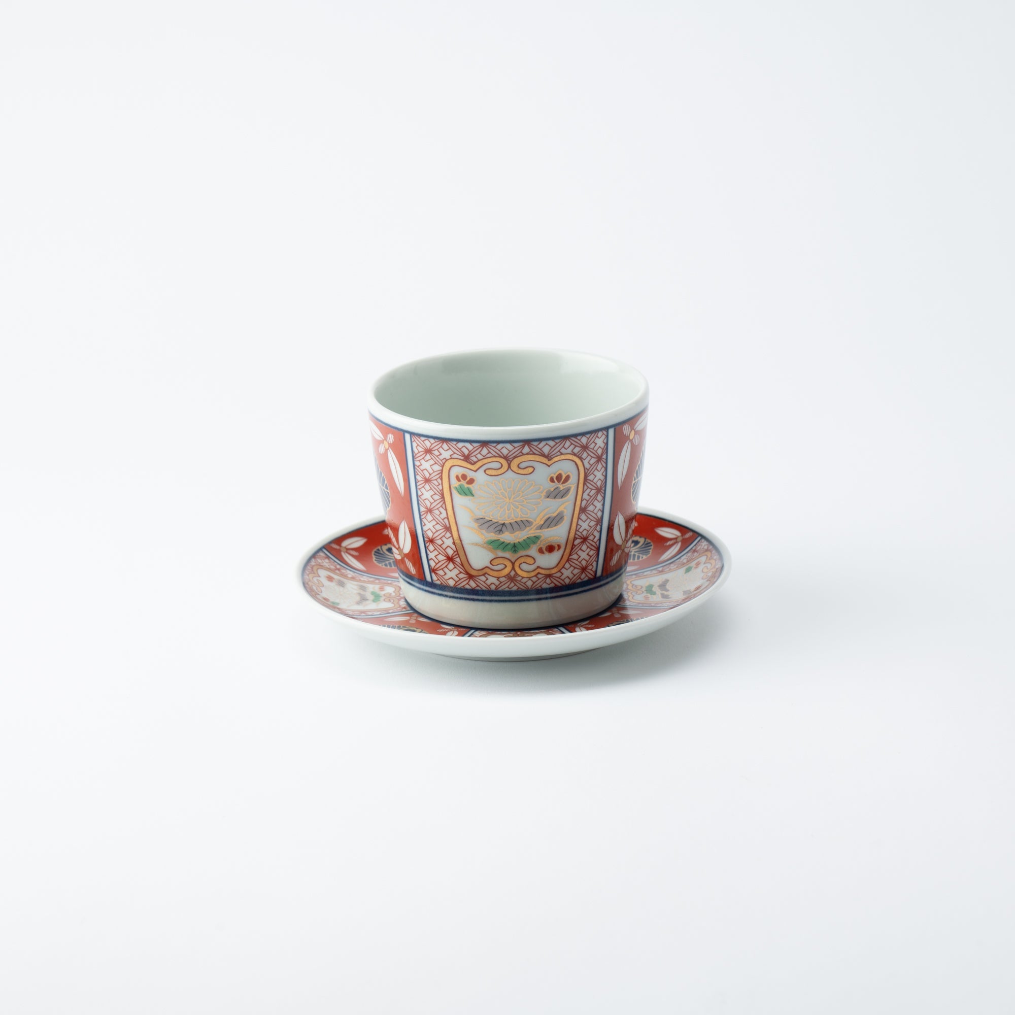 Rinkuro Kiln Old Imari Chrysanthemum Hasami Soba Choko Cup and Saucer - MUSUBI KILN - Quality Japanese Tableware and Gift