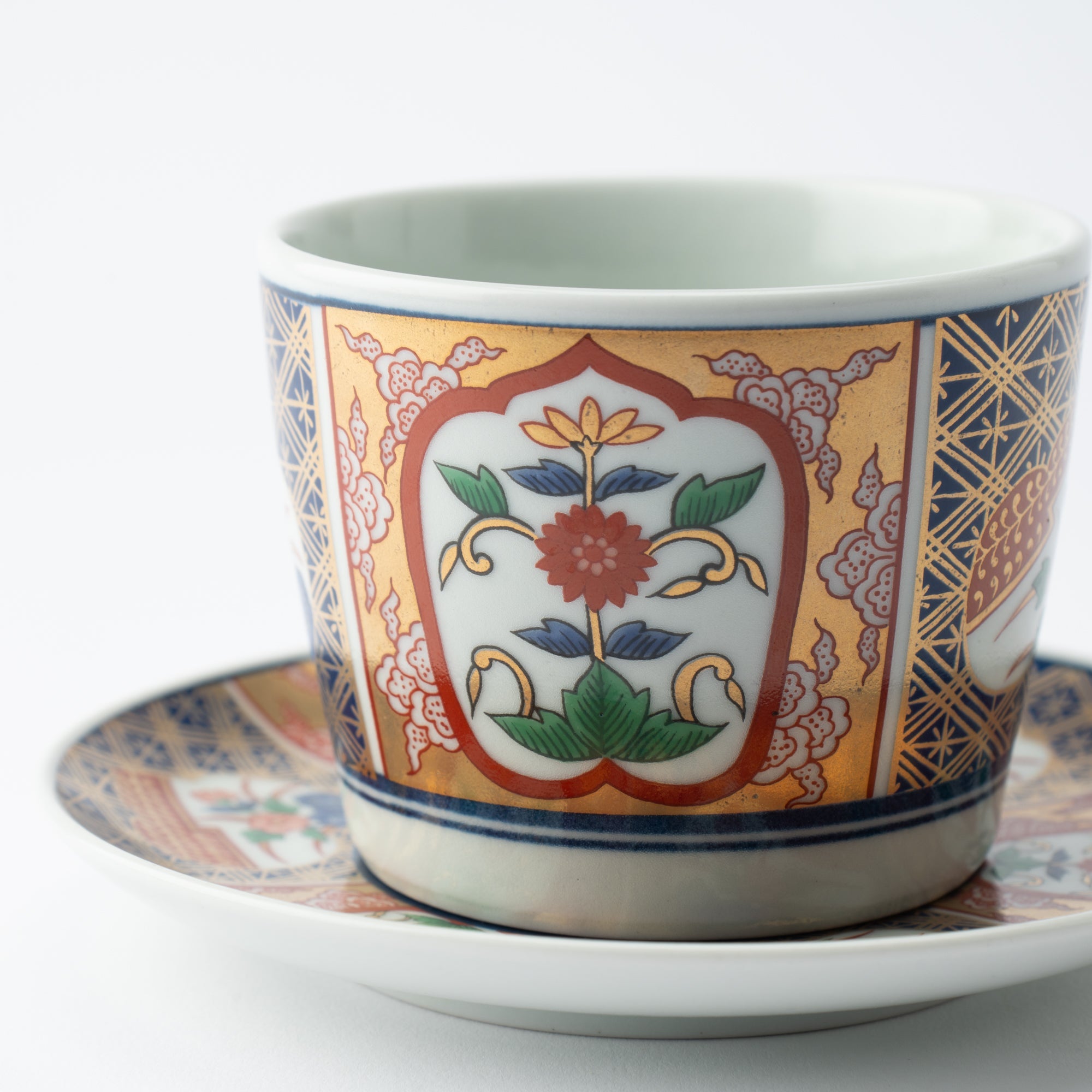 Rinkuro Kiln Old Imari Flowers in Window Hasami Soba Choko Cup and Saucer - MUSUBI KILN - Quality Japanese Tableware and Gift