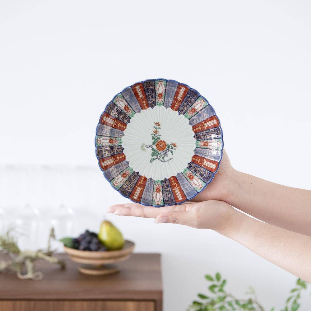 Rinkuro Kiln Old Imari Story Chimon Imari Round Plate - MUSUBI KILN - Quality Japanese Tableware and Gift