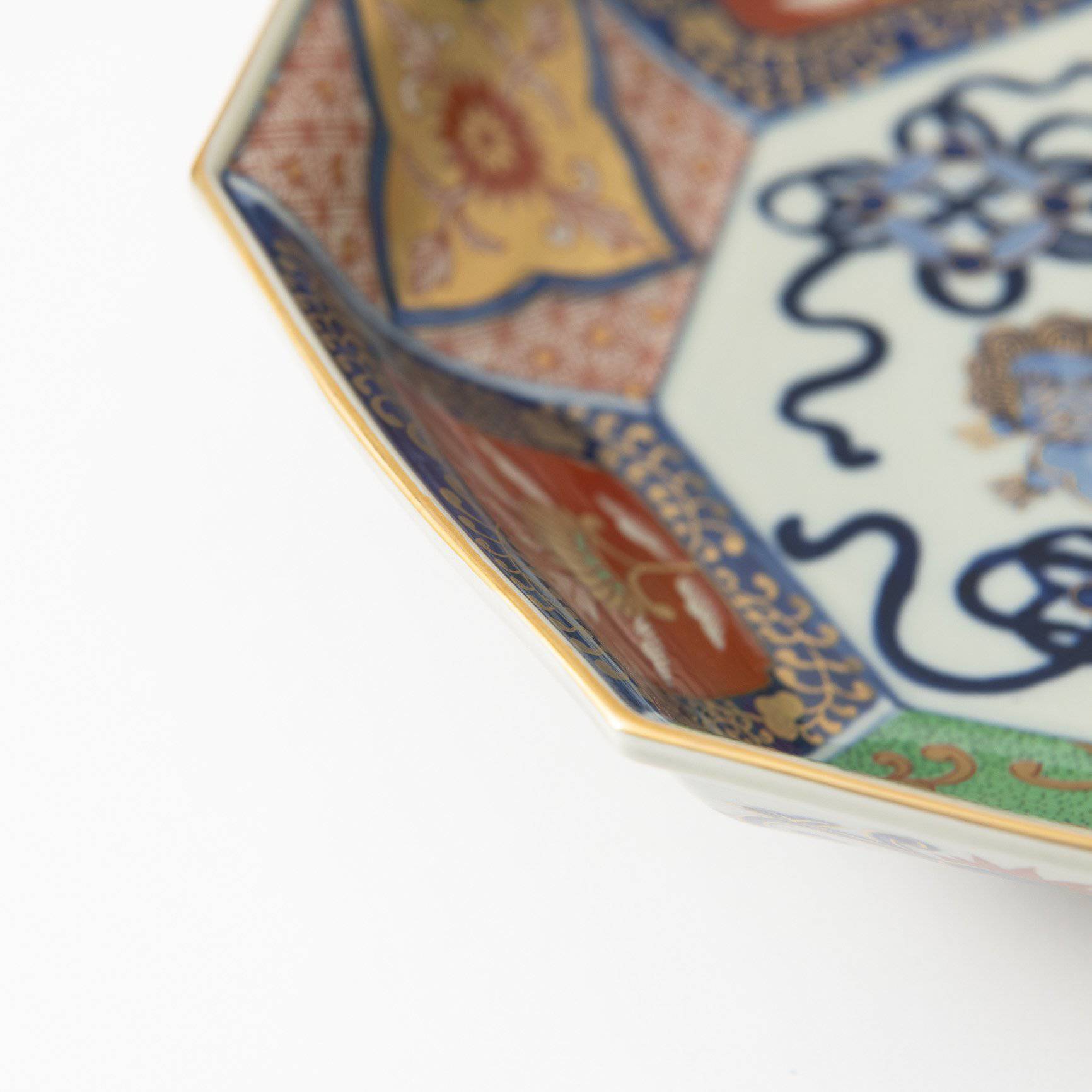 Rinkuro Kiln Old Imari Story Lion and Peony Imari Octagon Bowl - MUSUBI KILN - Quality Japanese Tableware and Gift