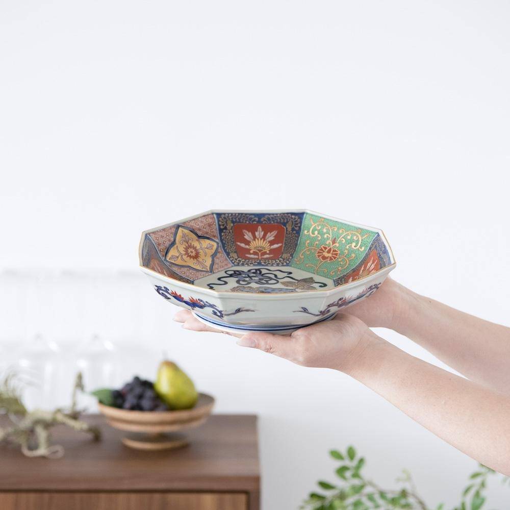Rinkuro Kiln Old Imari Story Lion and Peony Imari Octagon Bowl - MUSUBI KILN - Quality Japanese Tableware and Gift
