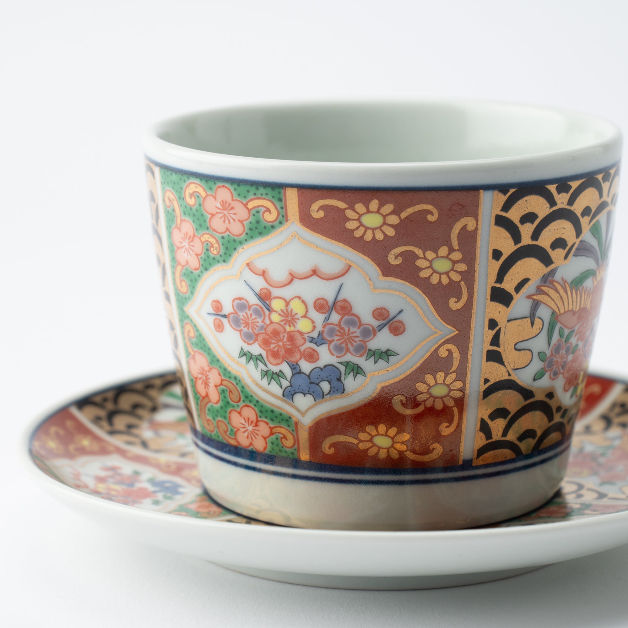 Rinkuro Kiln Old Imari Waves and Phoenix Hasami Soba Choko Cup and Saucer - MUSUBI KILN - Quality Japanese Tableware and Gift