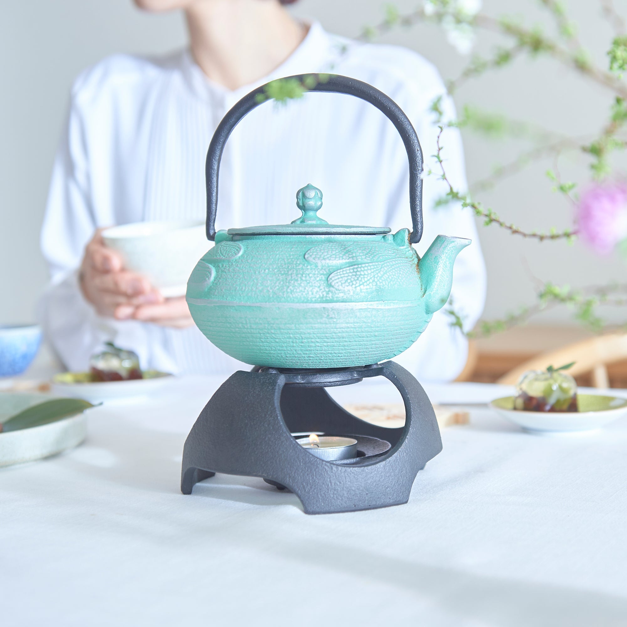 Roji Associates Black Nambu Ironware Cast Iron Teapot Warmer - MUSUBI KILN - Quality Japanese Tableware and Gift