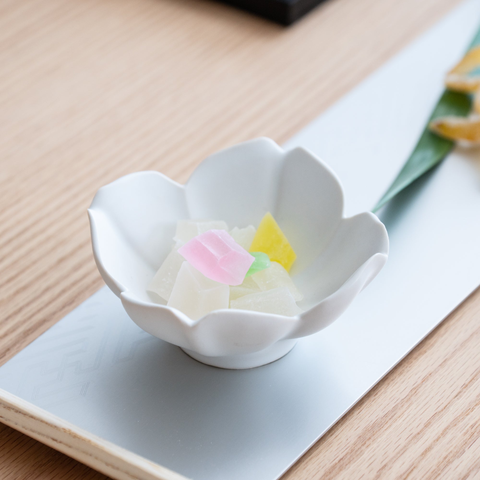 RYOUKA Usuki Four Petals Kobachi Small Bowl - MUSUBI KILN - Quality Japanese Tableware and Gift