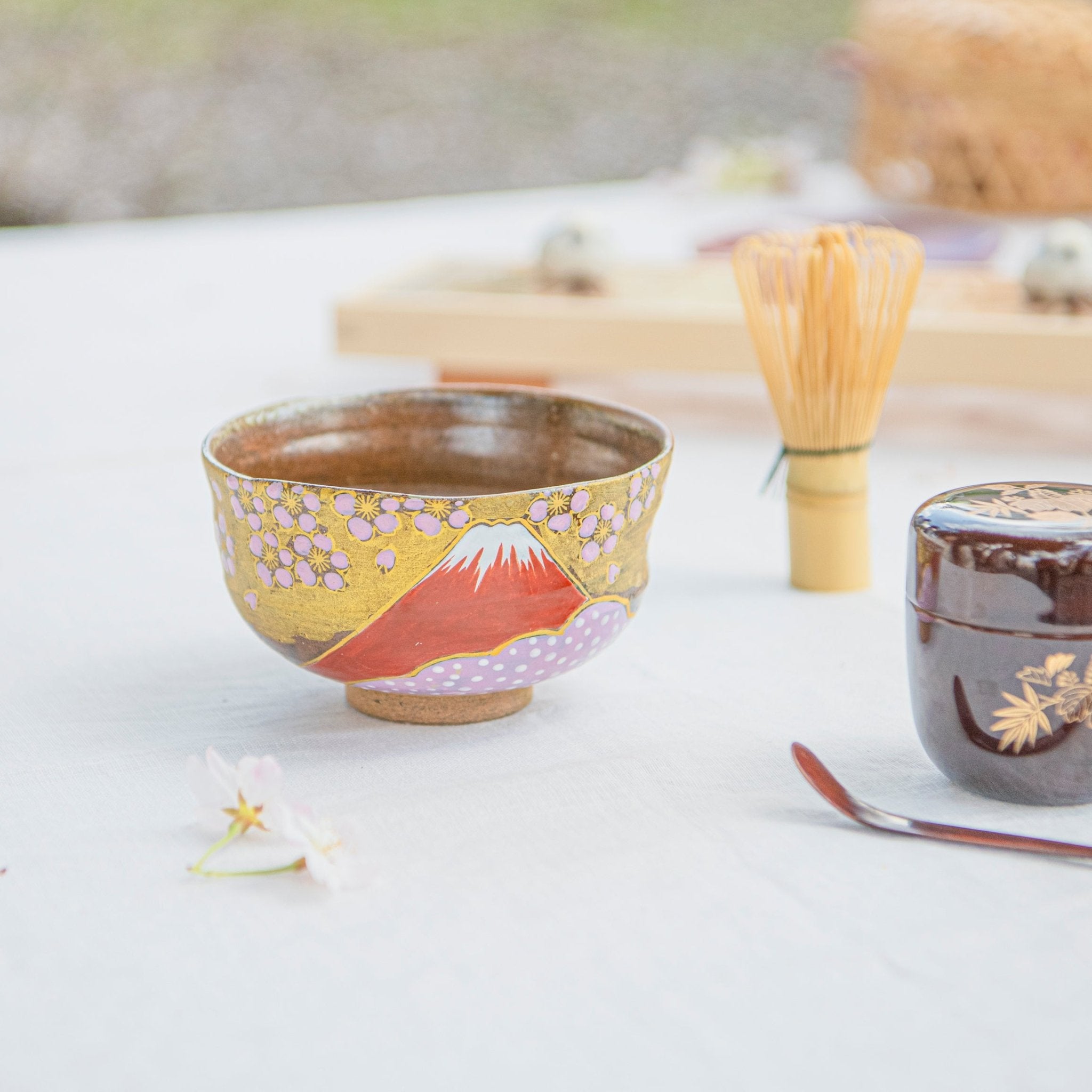 Sakura and Mt.Fuji Kutani Matcha Bowl Chawan - MUSUBI KILN - Quality Japanese Tableware and Gift