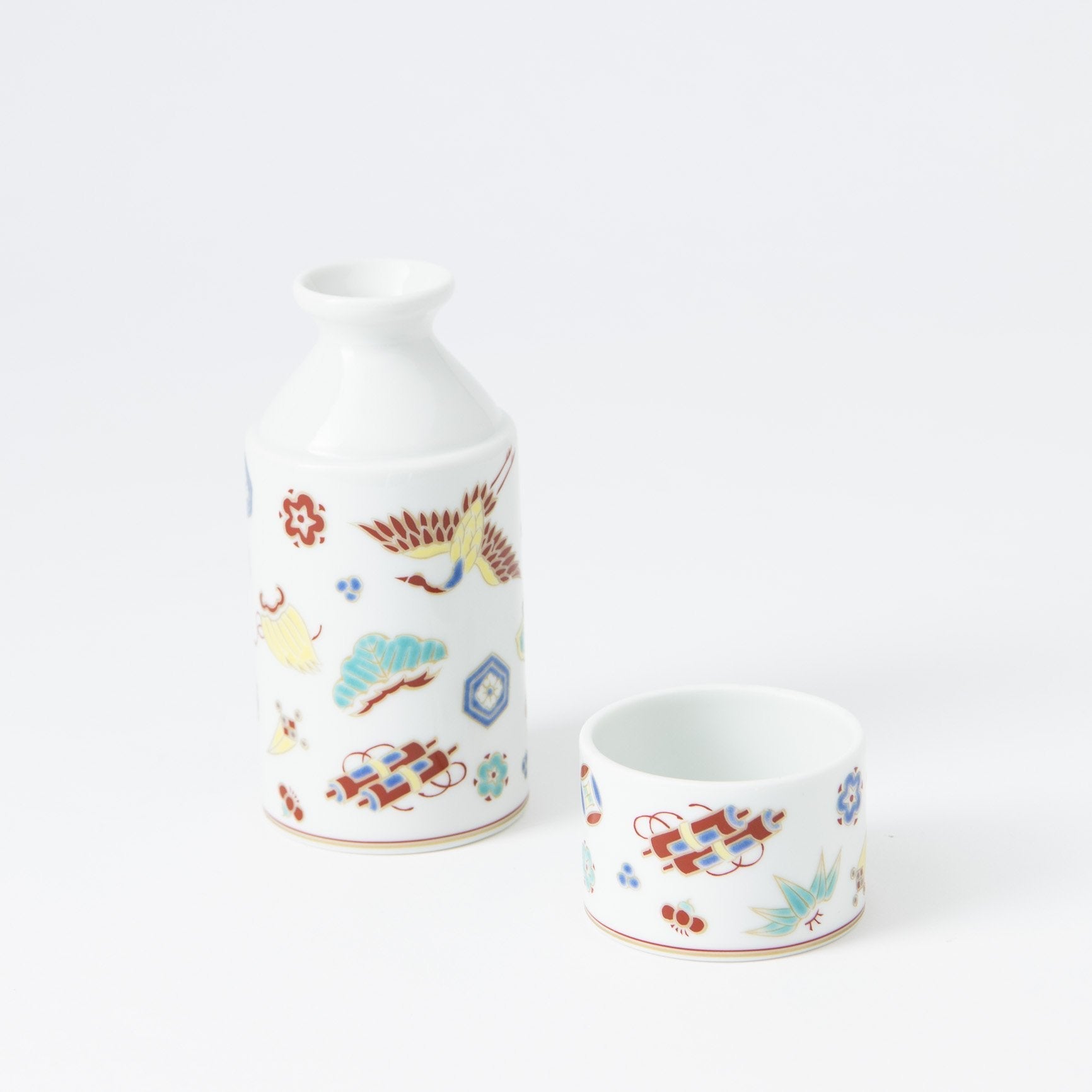 Seikou Kiln Auspicious Omens Kutani Sake Set - MUSUBI KILN - Quality Japanese Tableware and Gift