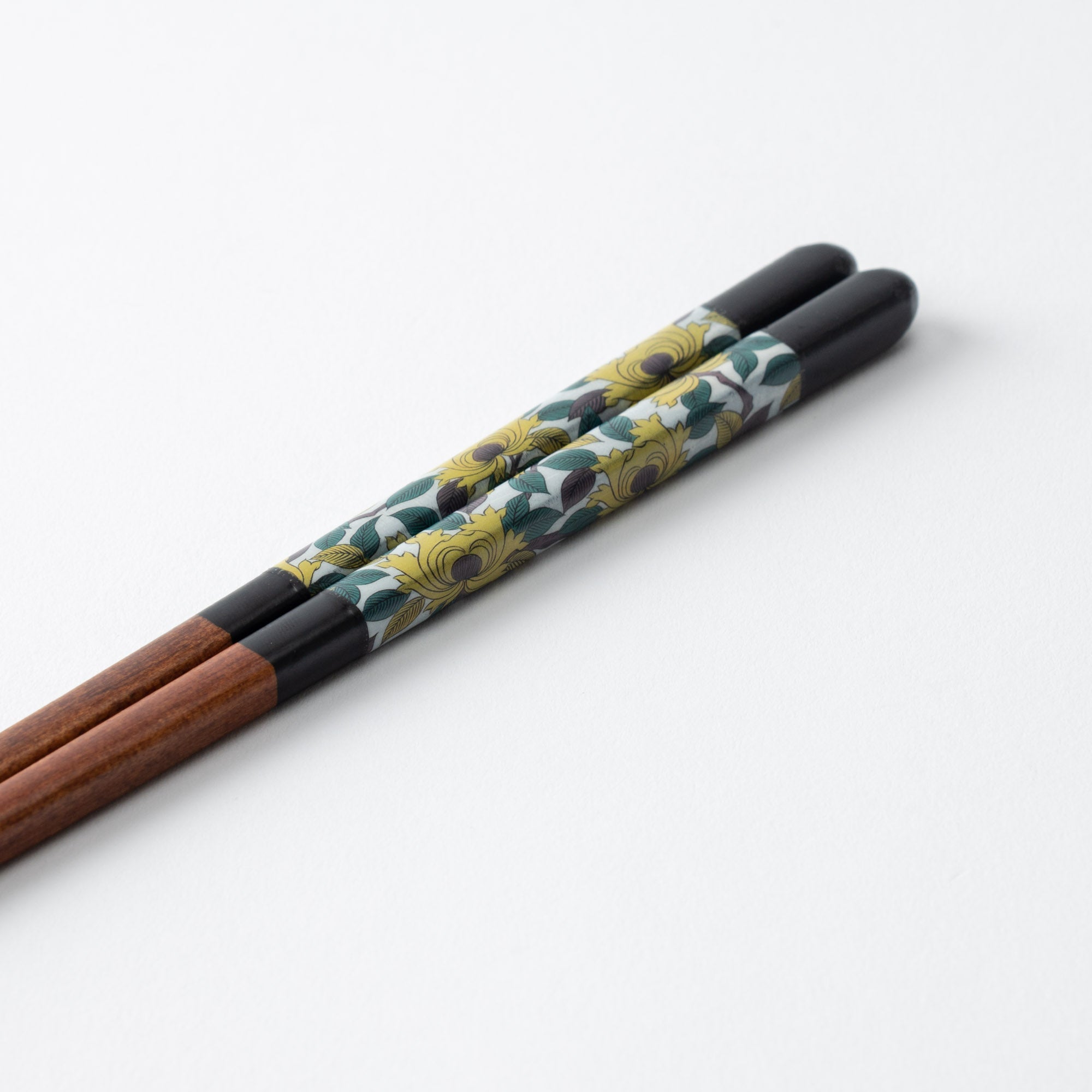 Seikou Kiln Black Kutani Color Reusable Chopsticks 23 cm (9 in) - MUSUBI KILN - Quality Japanese Tableware and Gift