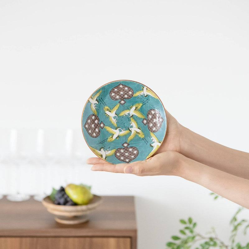 Seikou Kiln Dancing Cranes Kutani Round Plate - MUSUBI KILN - Quality Japanese Tableware and Gift