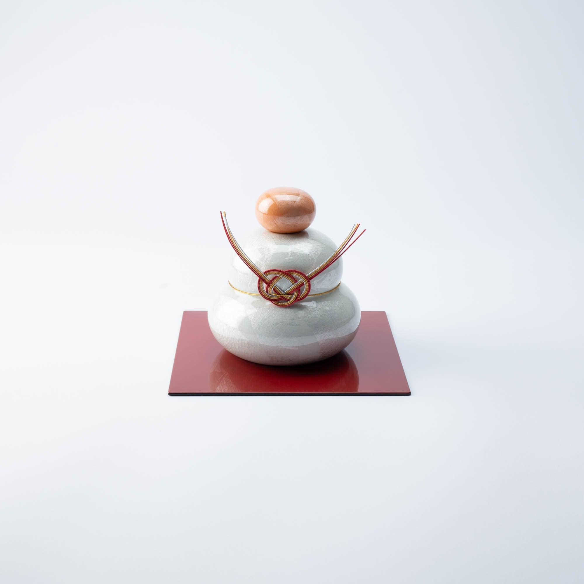 Seikou Kiln Ginsai Kutani Kagami Mochi - MUSUBI KILN - Quality Japanese Tableware and Gift