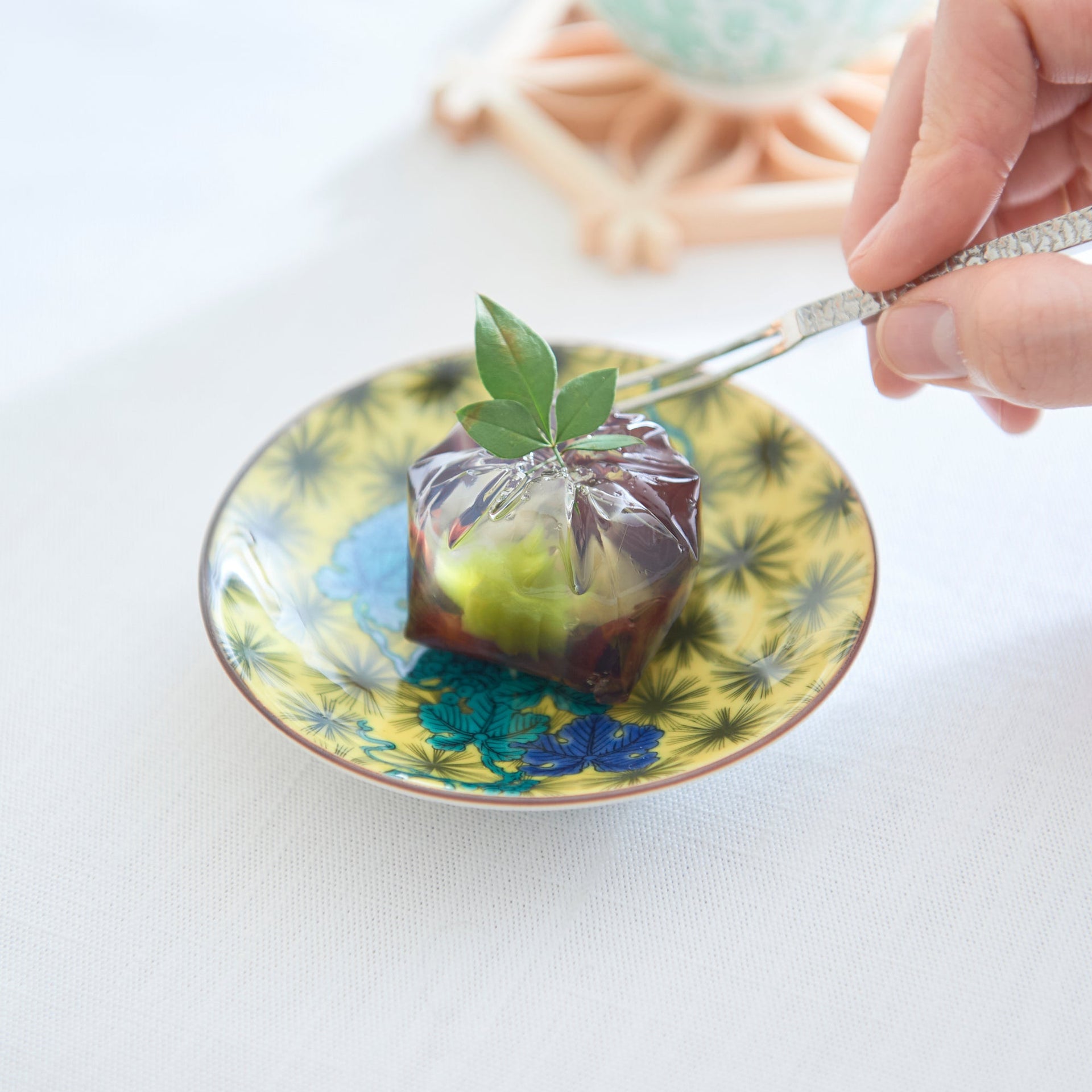 Grape Sauce Plate