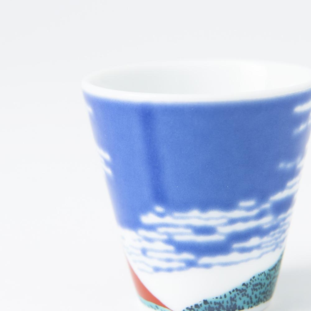 Seikou Kiln Hokusai Fuji Kutani Ochoko Sake Cup - MUSUBI KILN - Quality Japanese Tableware and Gift