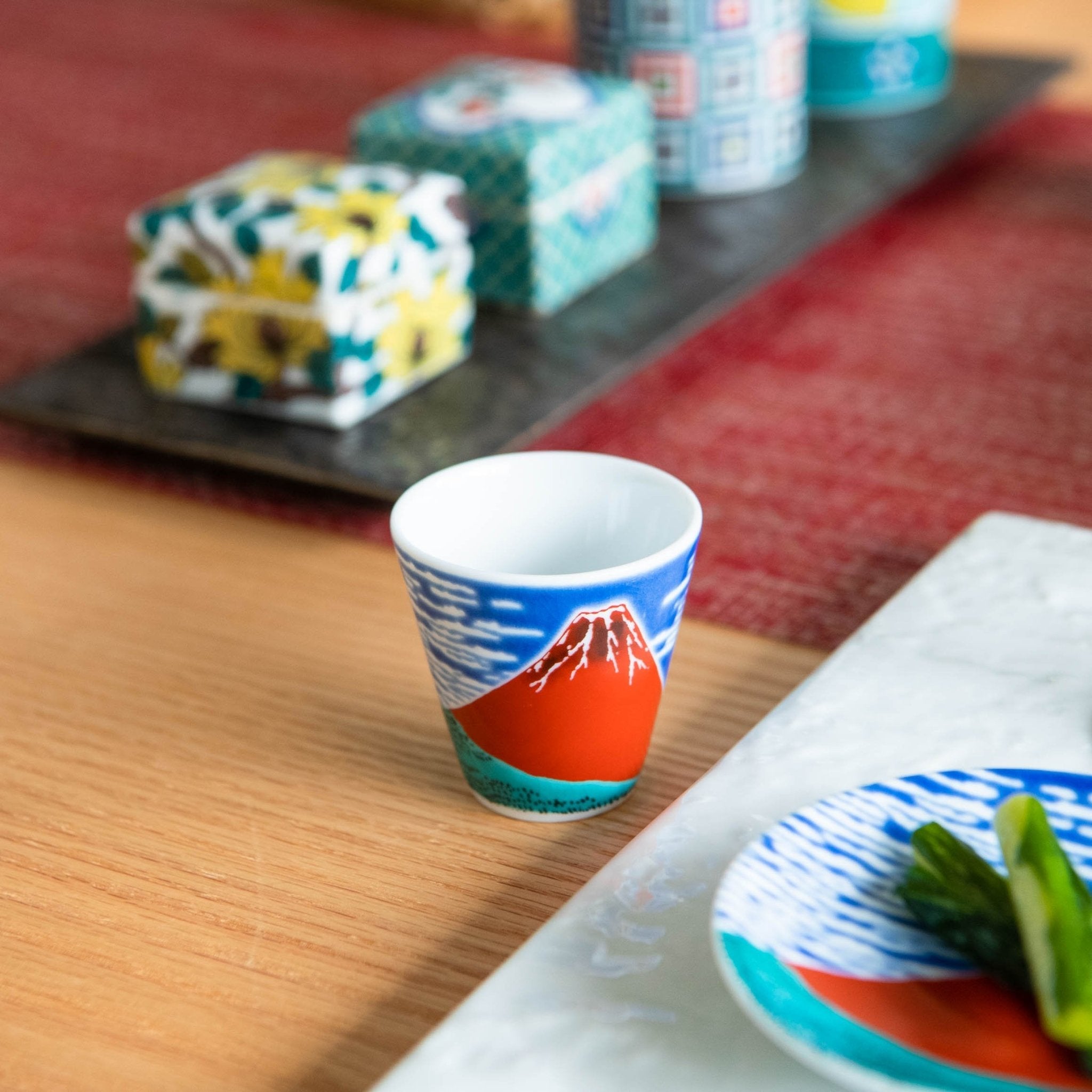 Seikou Kiln Hokusai Fuji Kutani Ochoko Sake Cup - MUSUBI KILN - Quality Japanese Tableware and Gift