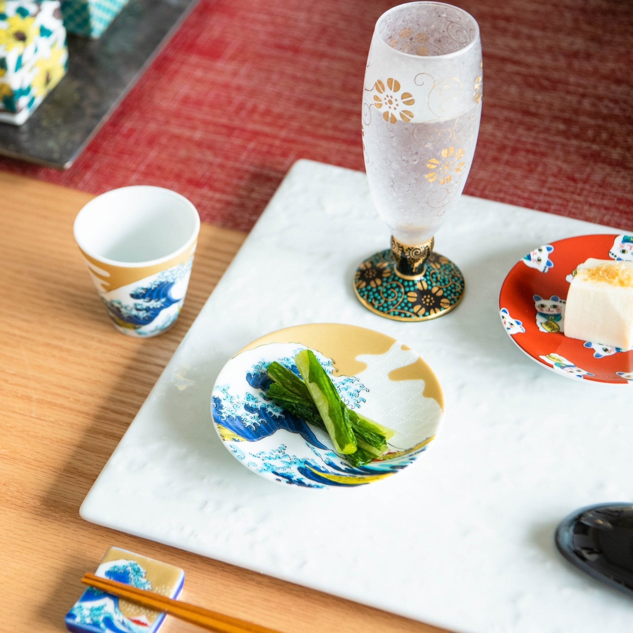 Seikou Kiln Hokusai Wave Kutani Sauce Plate - MUSUBI KILN - Quality Japanese Tableware and Gift