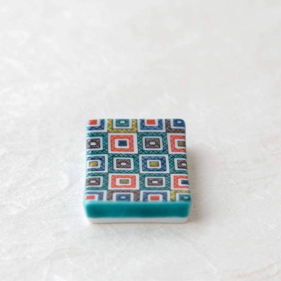 Kutani Colors Chopstick Rest