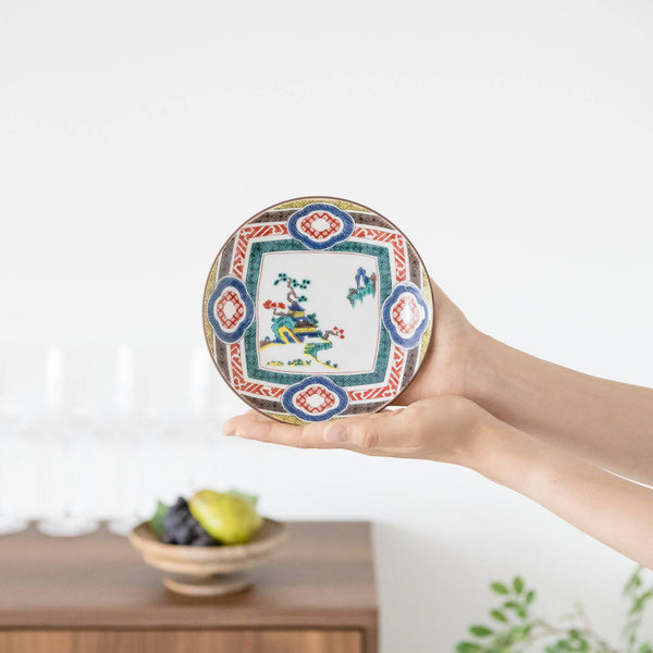 Seikou Kiln Landscape with Flowering Quince Kutani Round Plate - MUSUBI KILN - Quality Japanese Tableware and Gift