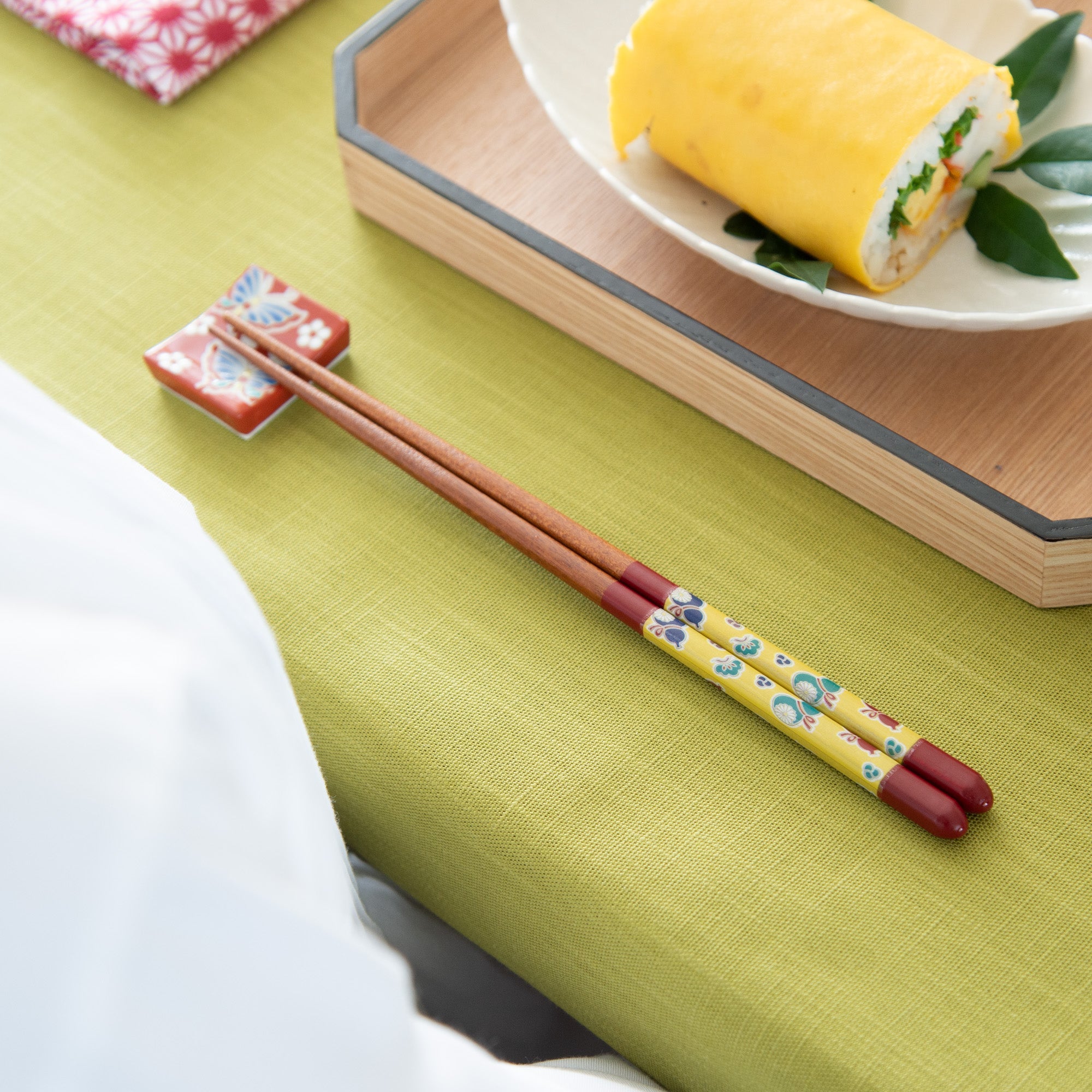 Seikou Kiln Red Kutani Color Reusable Chopsticks 21 cm (8.2 in) - MUSUBI KILN - Quality Japanese Tableware and Gift