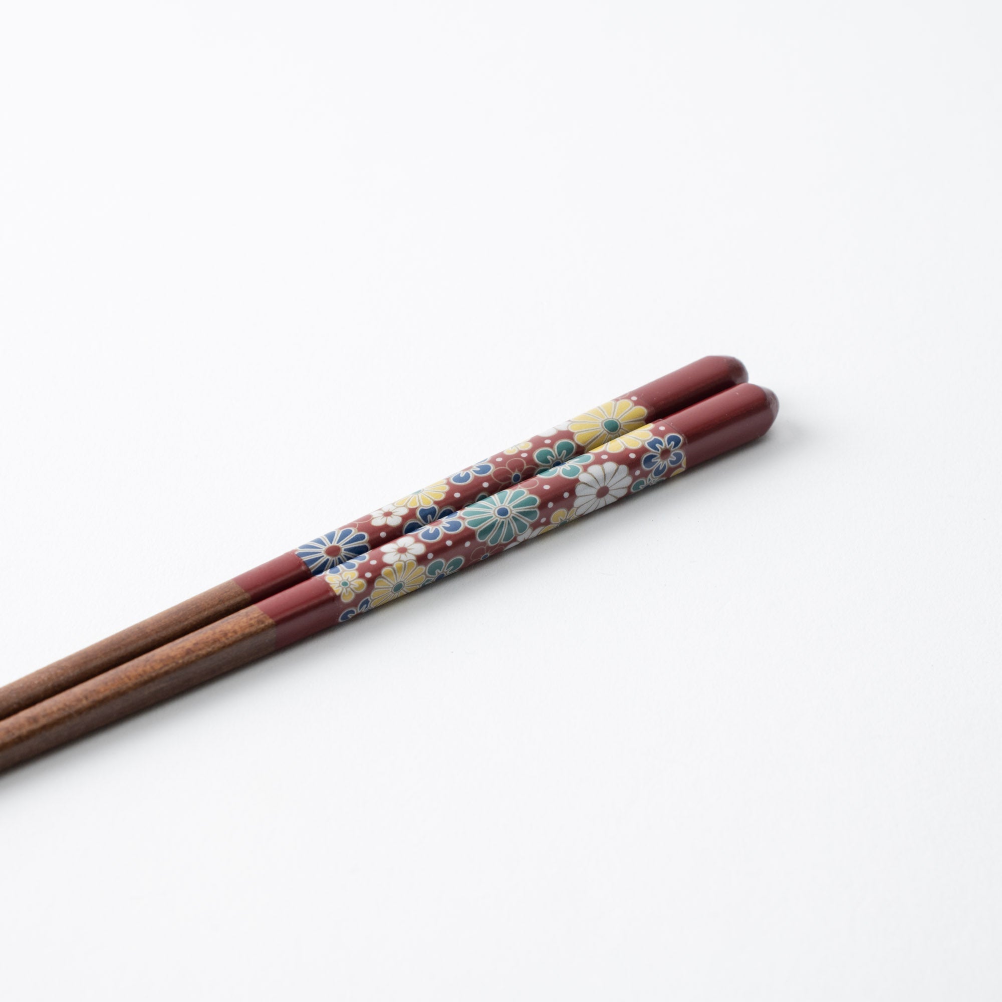 Seikou Kiln Red Kutani Color Reusable Chopsticks 21 cm (8.2 in) - MUSUBI KILN - Quality Japanese Tableware and Gift