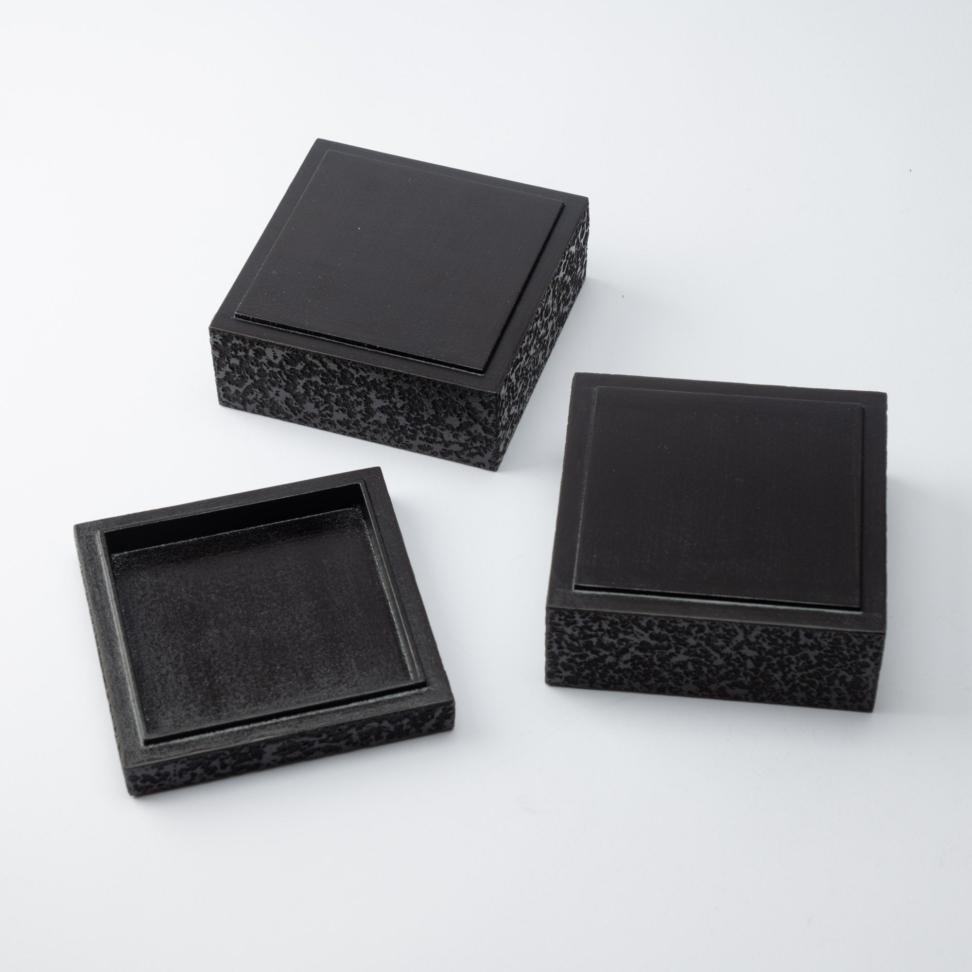 Sinra Full Moon Kagawa Lacquerware Two Tiers Jubako Bento Box - MUSUBI KILN - Quality Japanese Tableware and Gift