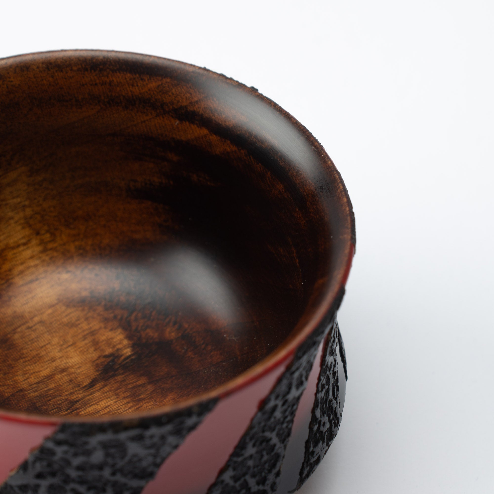 Sinra Line Kagawa Lacquerware Wide Guinomi Sake Cup - MUSUBI KILN - Quality Japanese Tableware and Gift