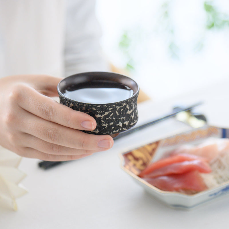 Sinra Nishiki Kagawa Lacquerware Wide Guinomi Sake Cup - MUSUBI KILN - Quality Japanese Tableware and Gift