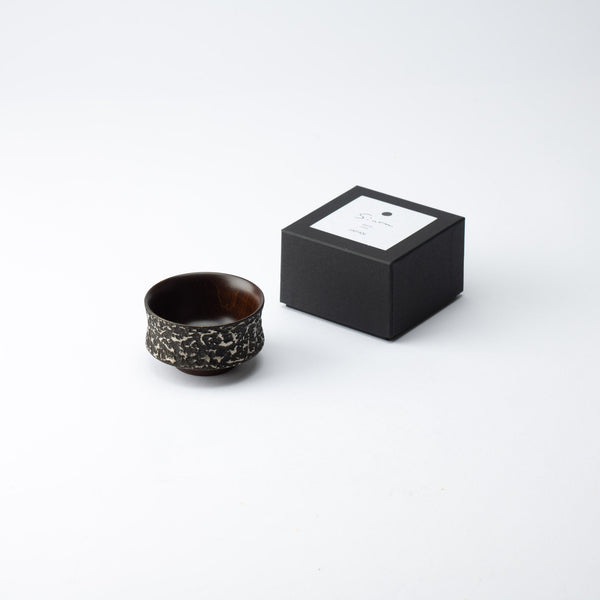 Sinra Nishiki Kagawa Lacquerware Wide Guinomi Sake Cup - MUSUBI KILN - Quality Japanese Tableware and Gift