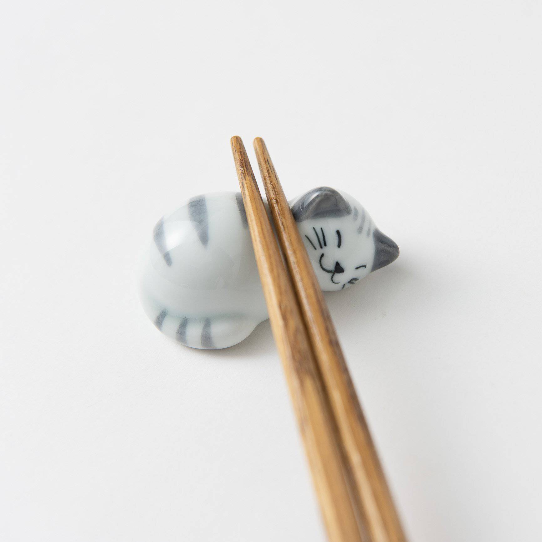 Sleeping Tabby Cat Hasami Chopstick Rest - MUSUBI KILN - Quality Japanese Tableware and Gift