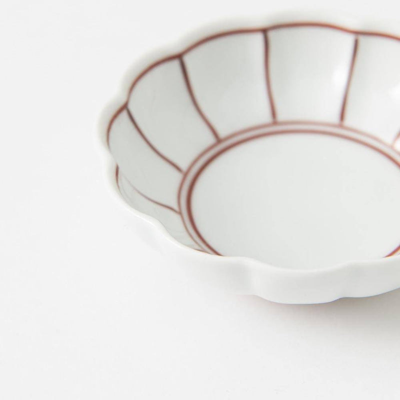 Soramoe Red Chrysanthemum Hasami Kozuke Kobachi Bowl - MUSUBI KILN - Quality Japanese Tableware and Gift