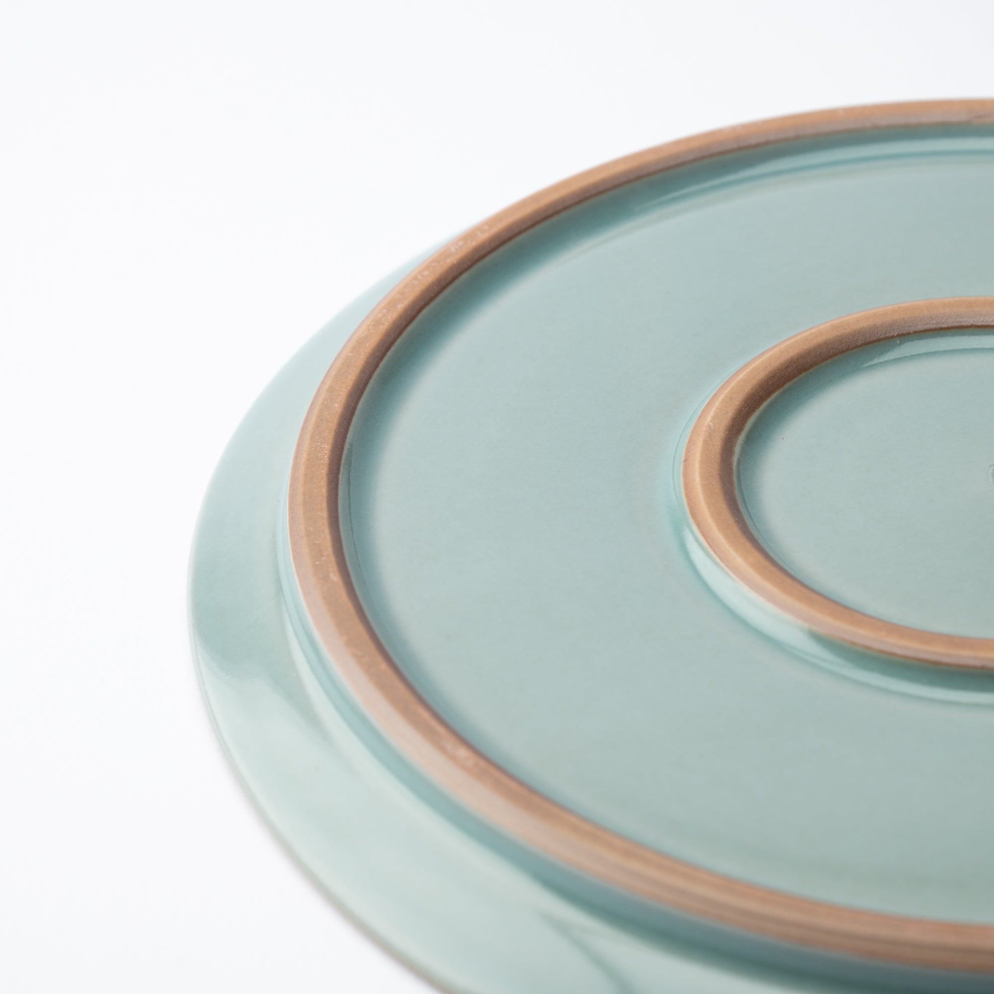 Soryu Kiln Celadon Tobikanna Kiyomizu Ware Plate 8.3in - MUSUBI KILN - Quality Japanese Tableware and Gift