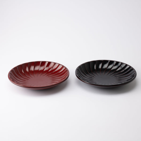 Streamlined Chrysanthemum Yamanaka Lacquerware Deep Plate - MUSUBI KILN - Quality Japanese Tableware and Gift