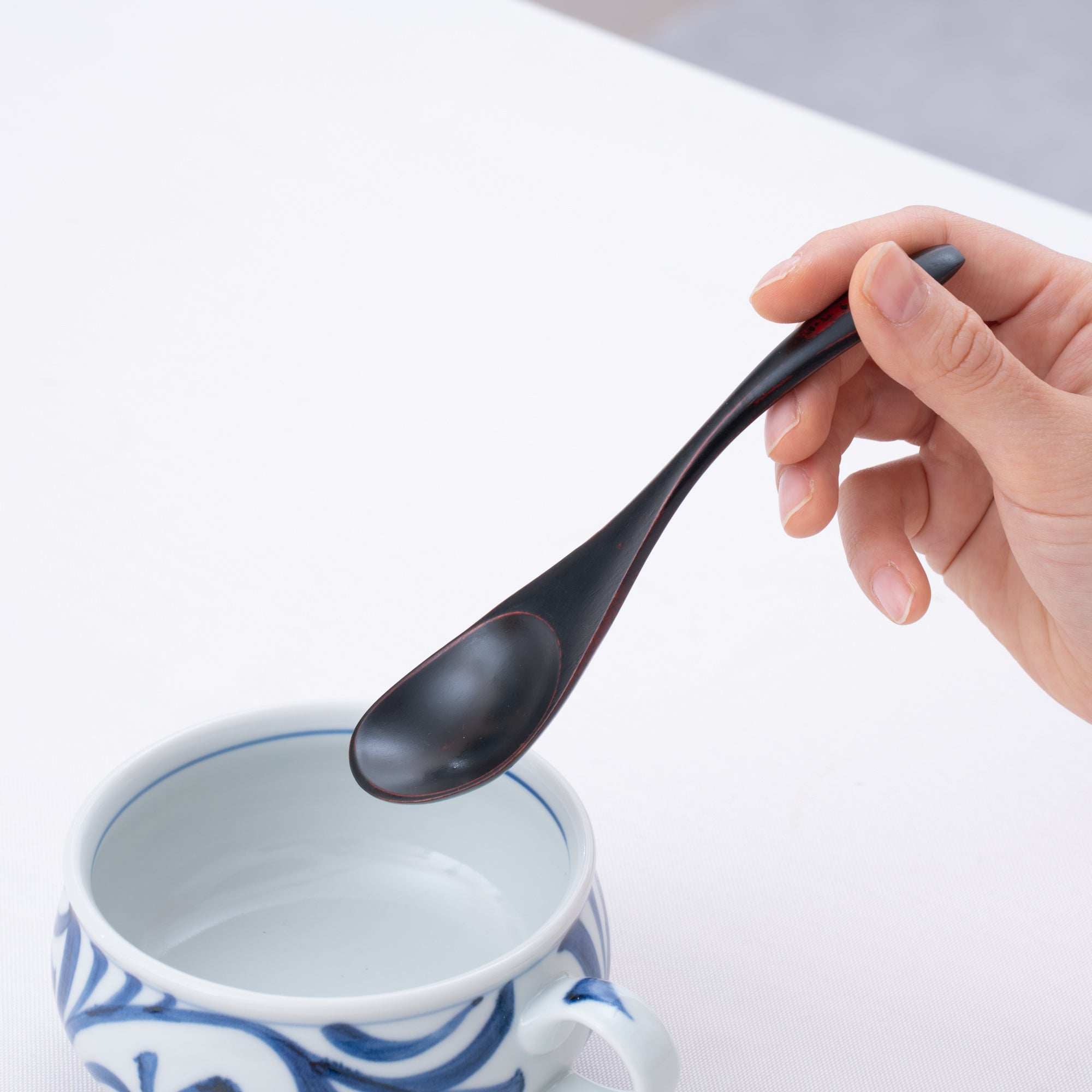 Suri Urushi Yamanaka Lacquerware Dessert Spoon - MUSUBI KILN - Quality Japanese Tableware and Gift