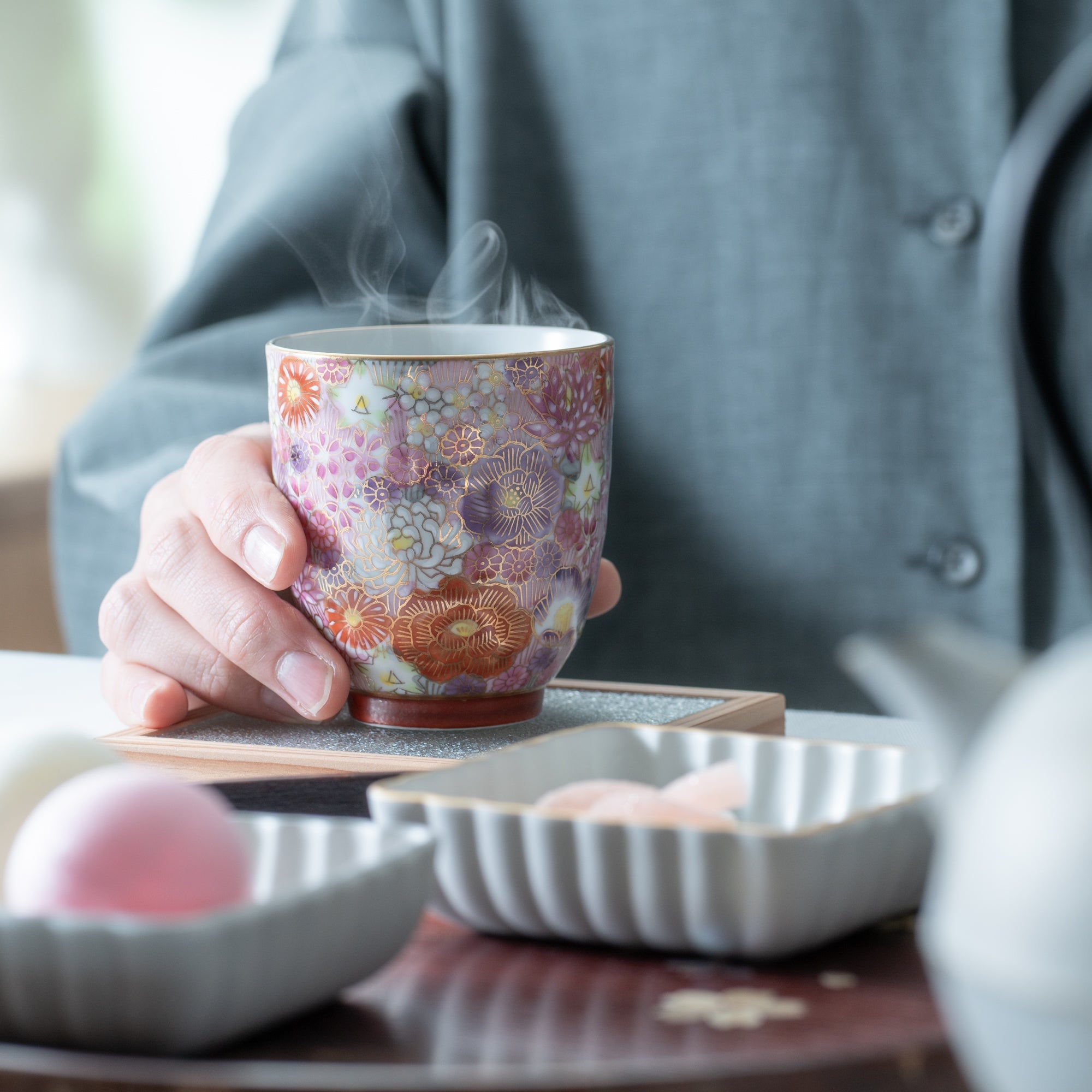 Taishi Kiln Hanazume Kutani Yunomi Japanese Teacup - MUSUBI KILN - Quality Japanese Tableware and Gift