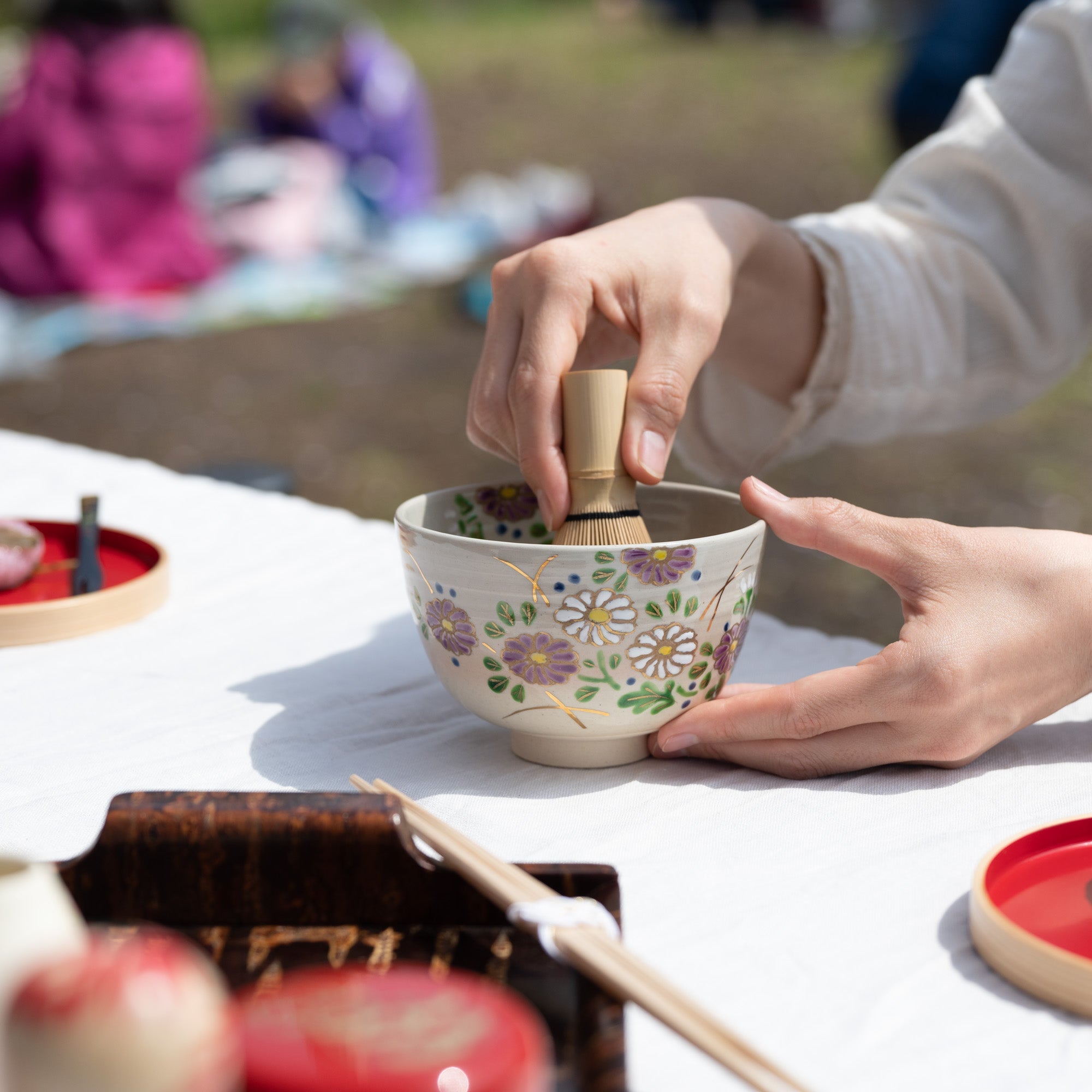 Tanaka Toubou Cosmos Flowers Kyo Ware Matcha Bowl Chawan - MUSUBI KILN - Quality Japanese Tableware and Gift