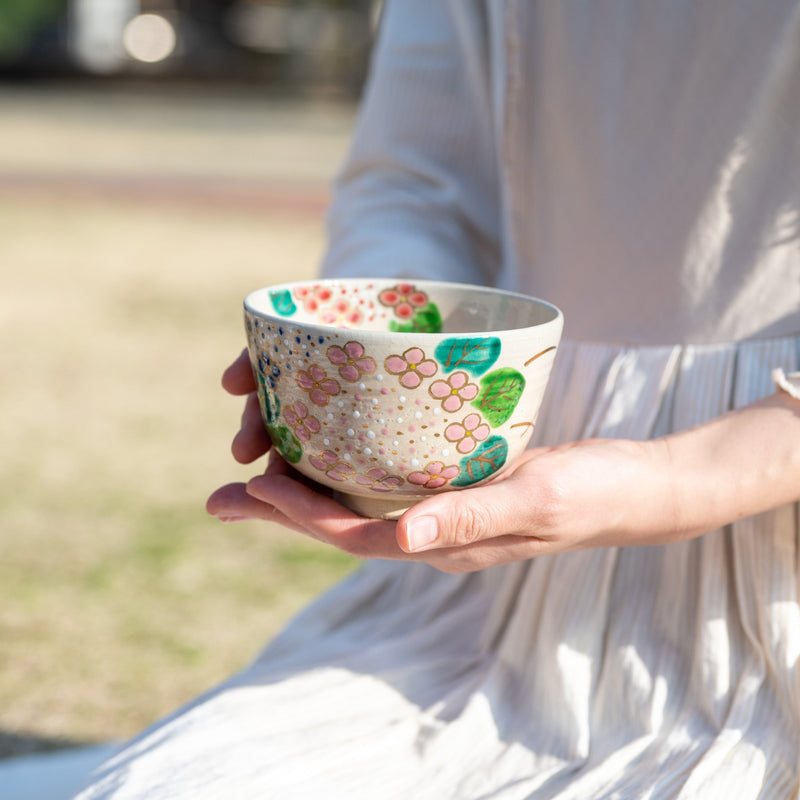 Tanaka Toubou Hydrangea Kyo Ware Matcha Bowl Chawan - MUSUBI KILN - Quality Japanese Tableware and Gift