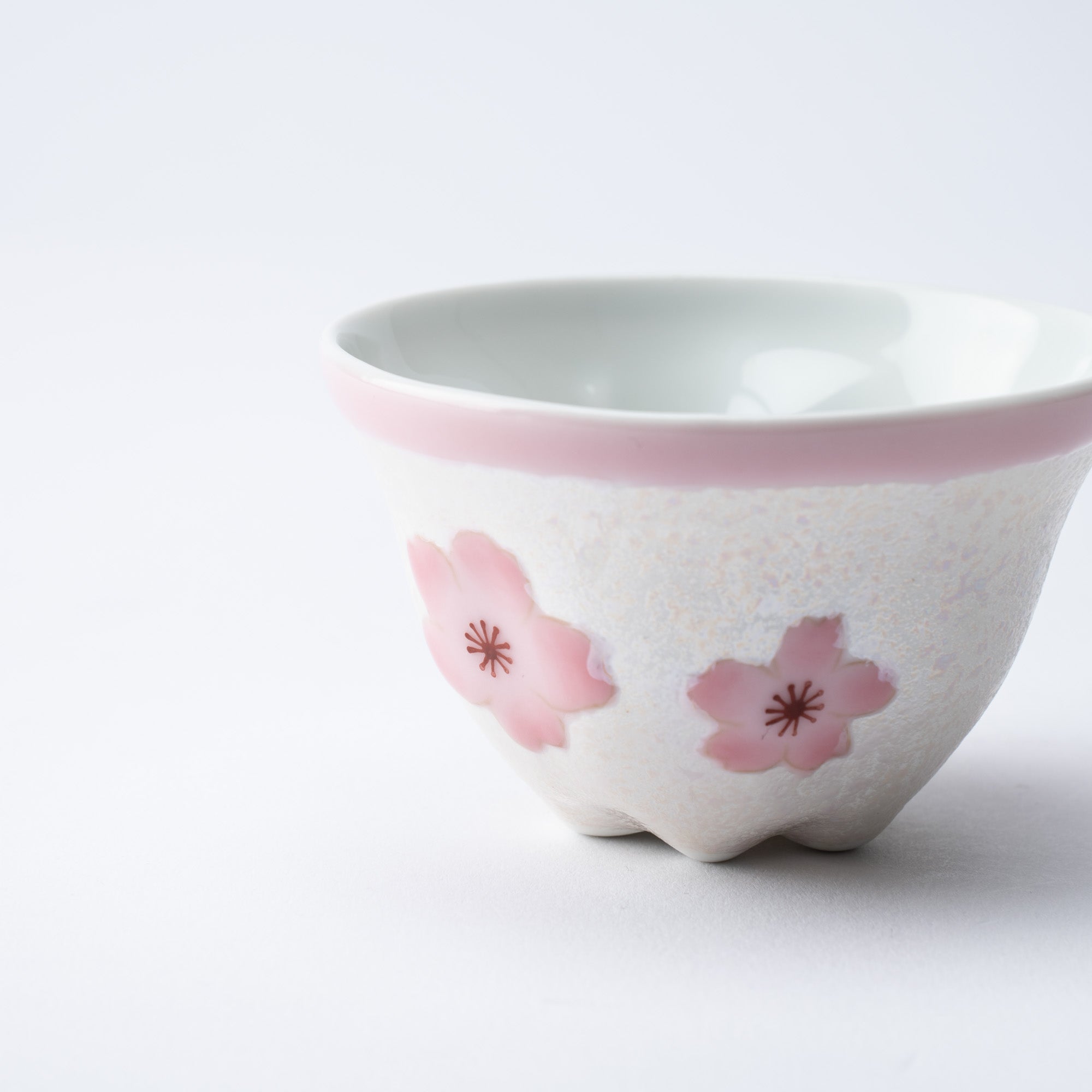 Tasei Kiln Lustrous Pink Sakura Arita Ware Japanese Teacup - MUSUBI KILN - Quality Japanese Tableware and Gift