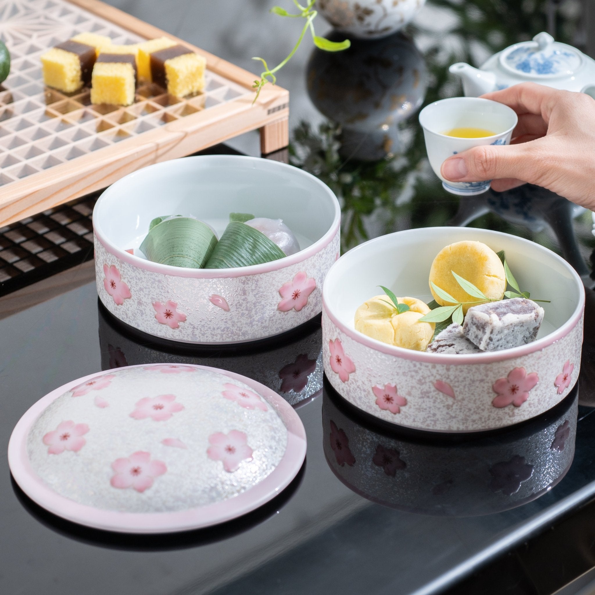 Tasei Kiln Lustrous Pink Sakura Arita Ware Two Tiers Jubako Bento Box - MUSUBI KILN - Quality Japanese Tableware and Gift